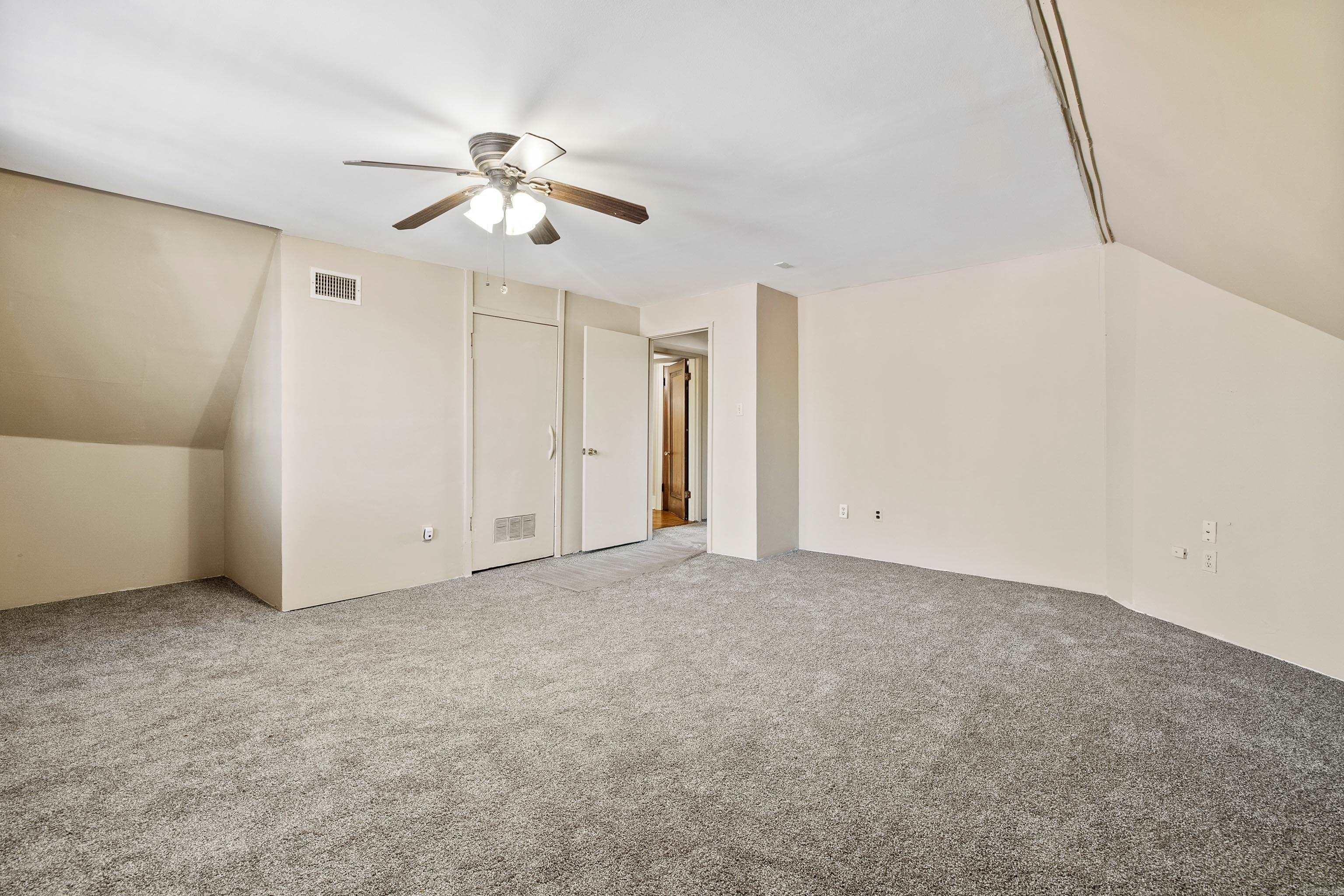 ORIGINAL TOWN-BENTON - Residential