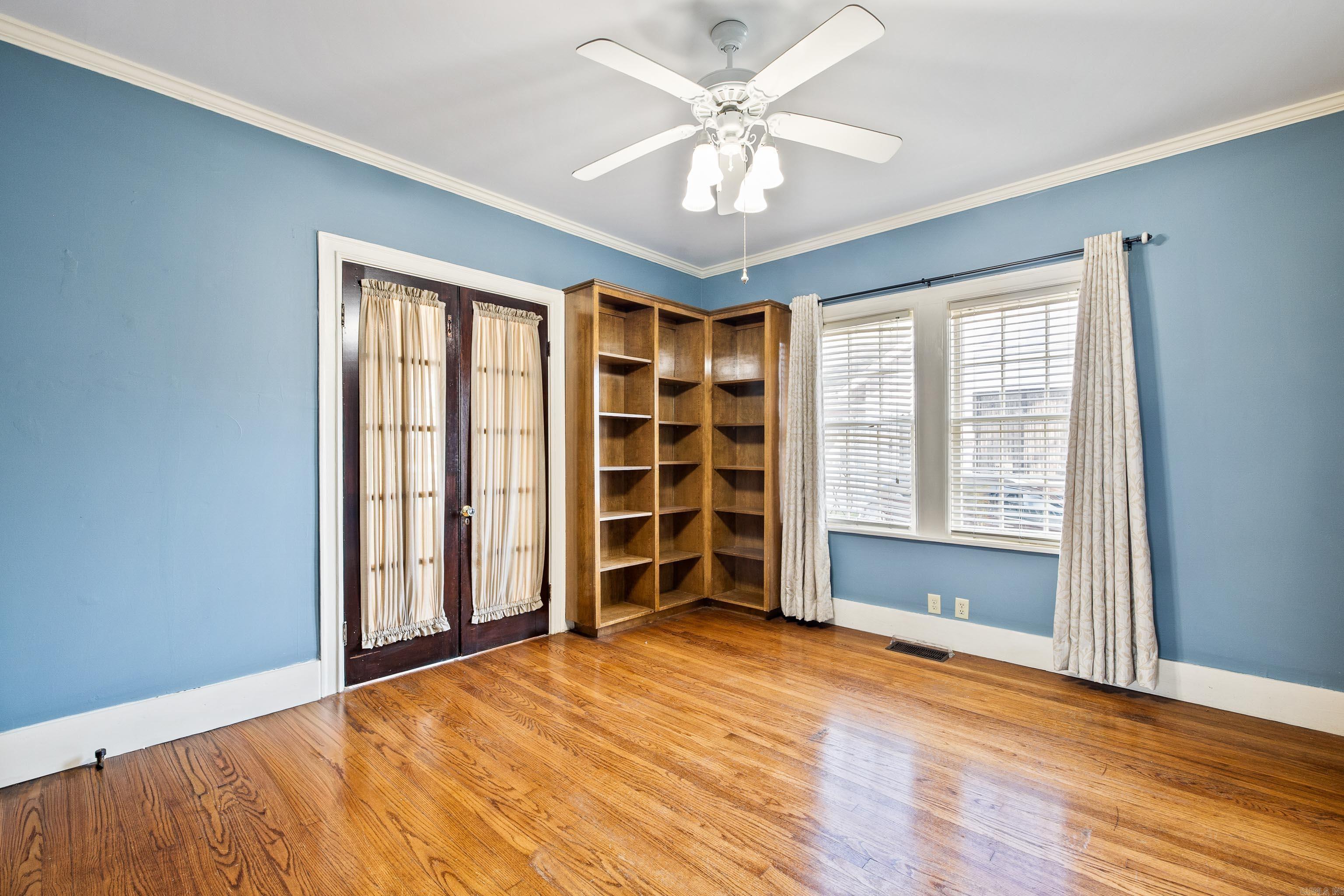 ORIGINAL TOWN-BENTON - Residential