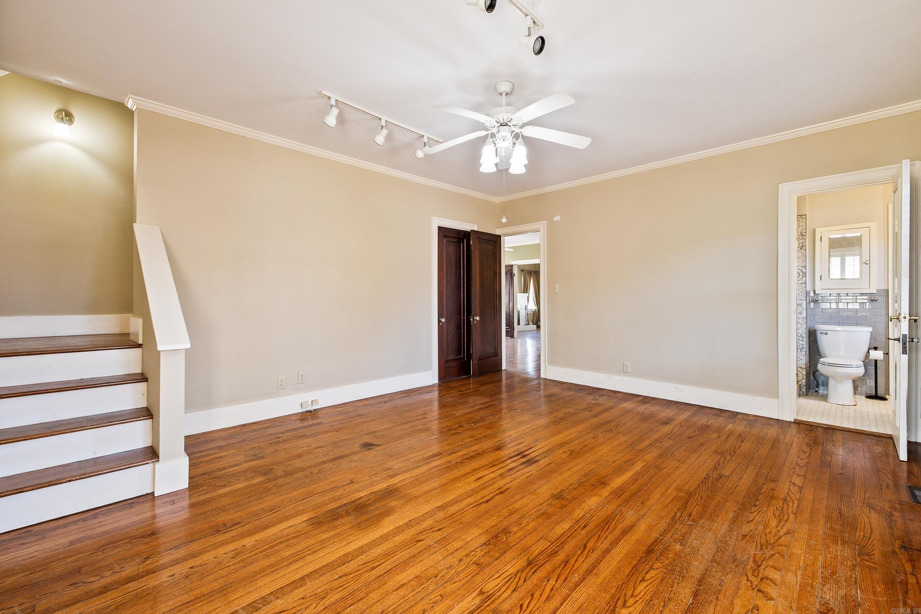 ORIGINAL TOWN-BENTON - Residential