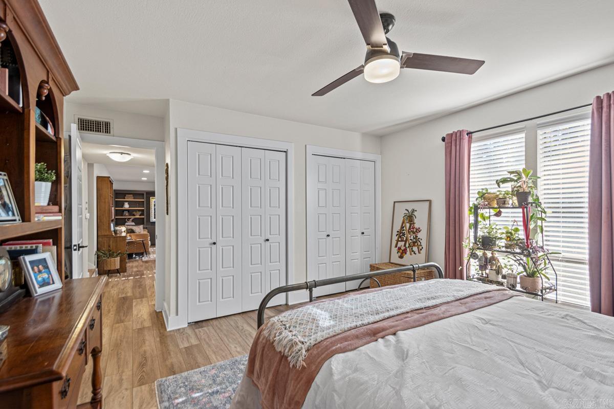 INDIAN HILLS - Residential