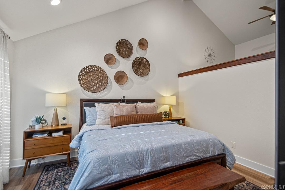 INDIAN HILLS - Residential