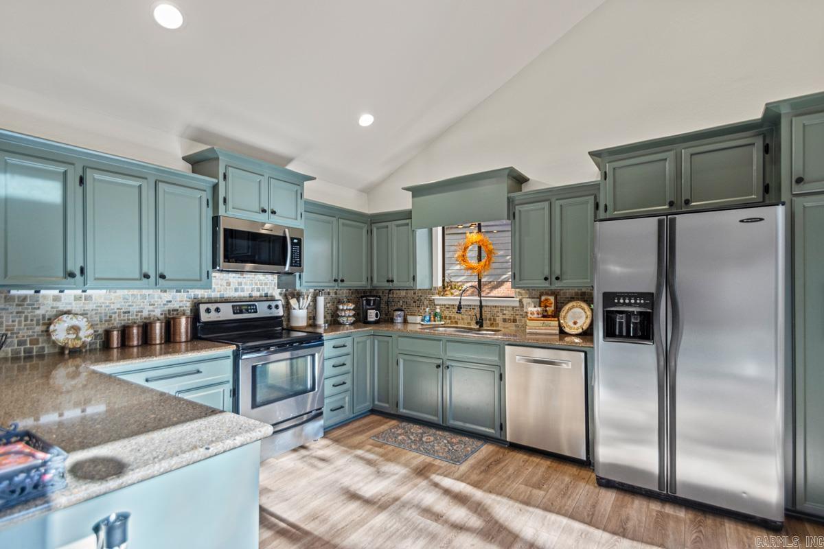 INDIAN HILLS - Residential