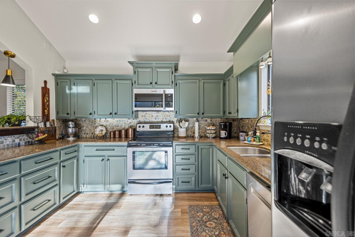 INDIAN HILLS - Residential