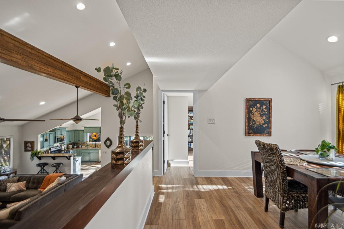 INDIAN HILLS - Residential