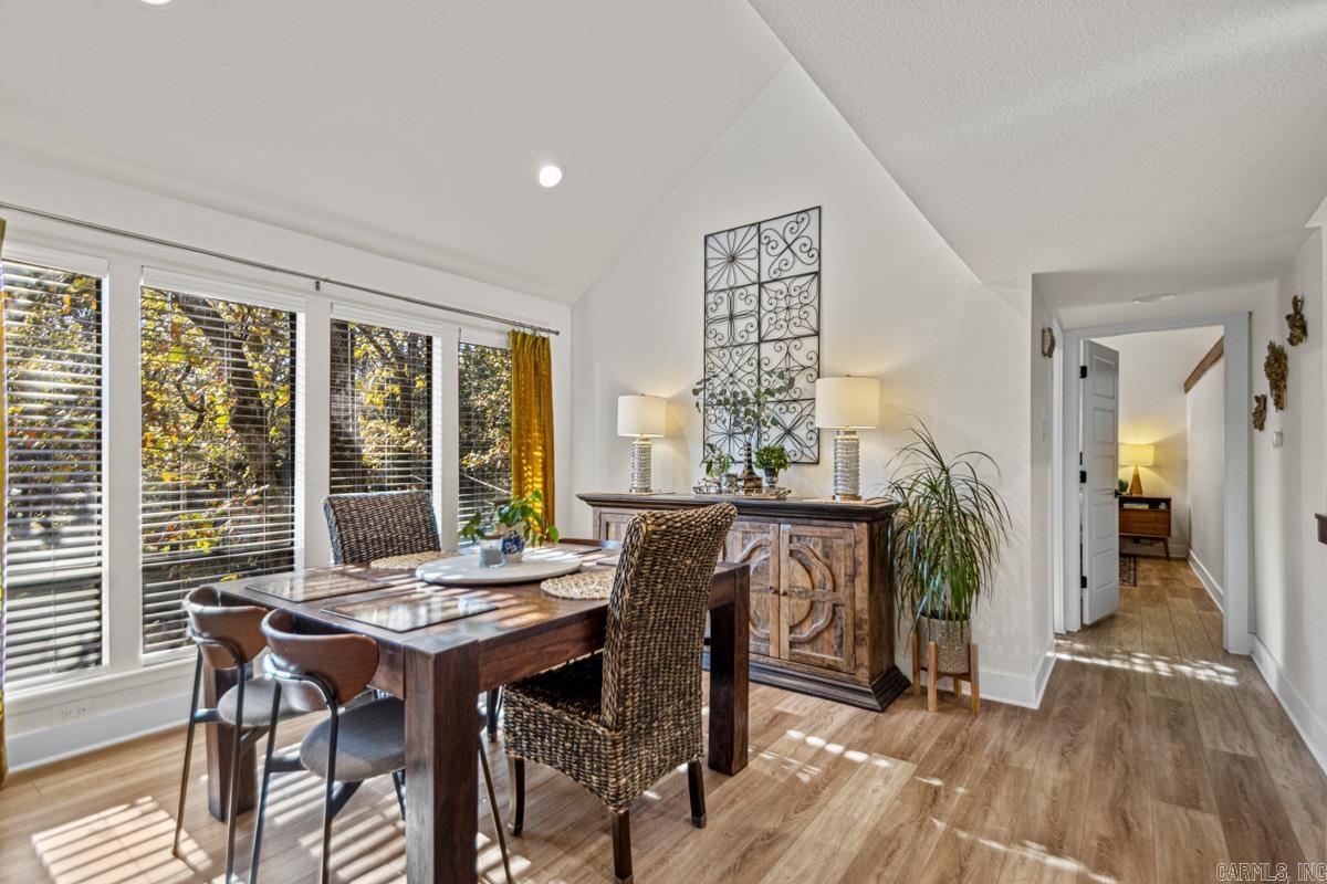 INDIAN HILLS - Residential