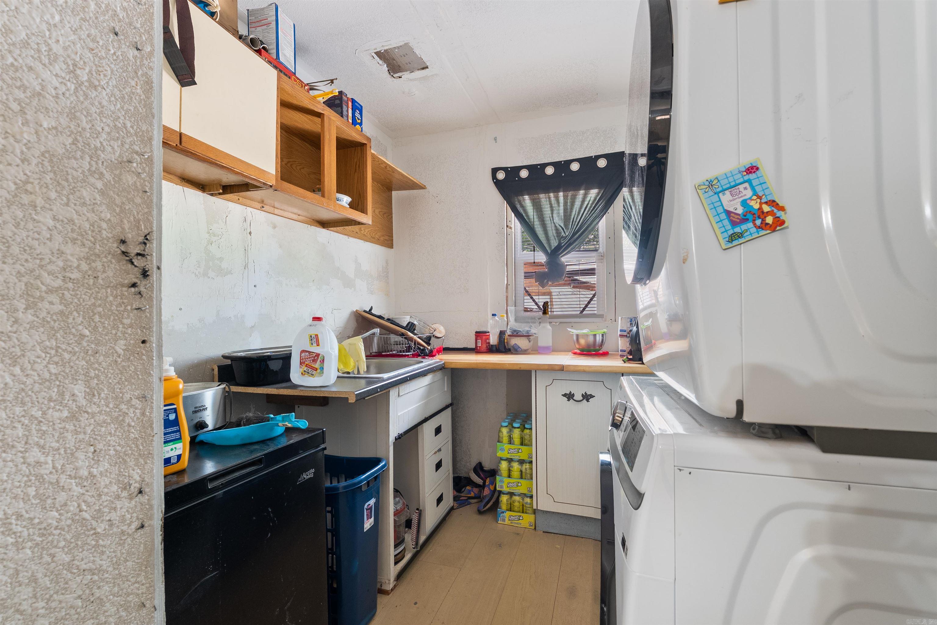 DOWDY & TERRY - Residential