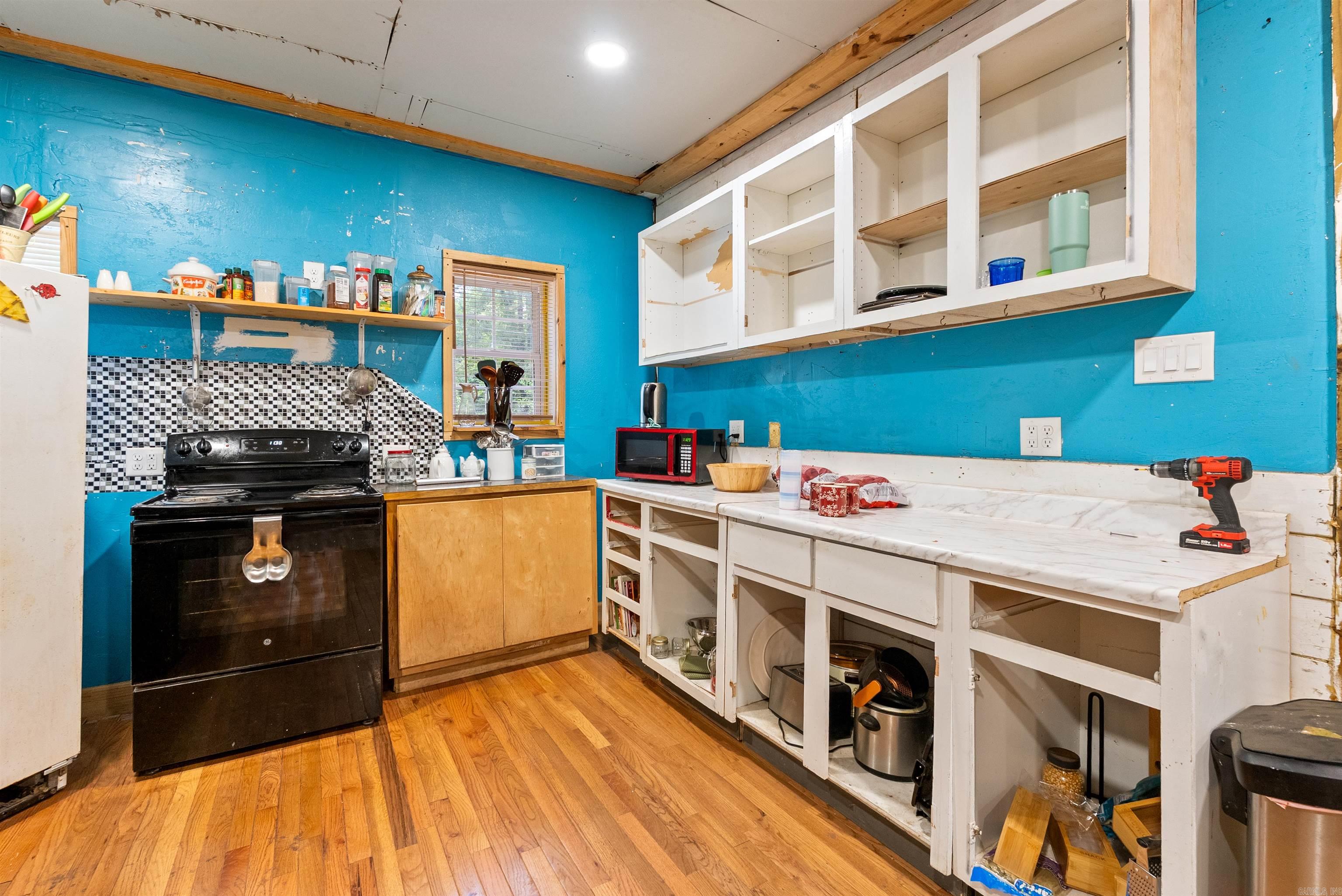 DOWDY & TERRY - Residential