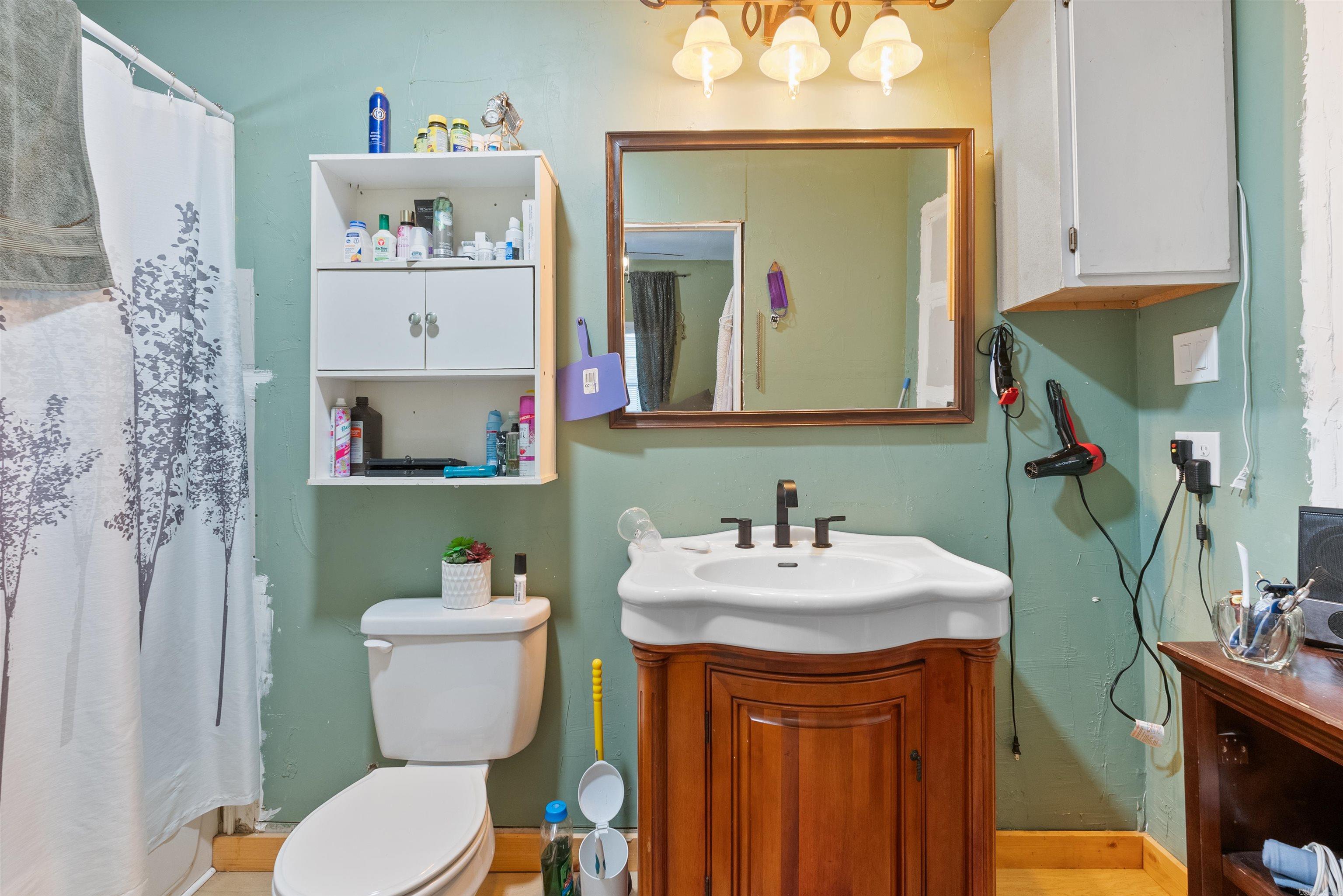 DOWDY & TERRY - Residential