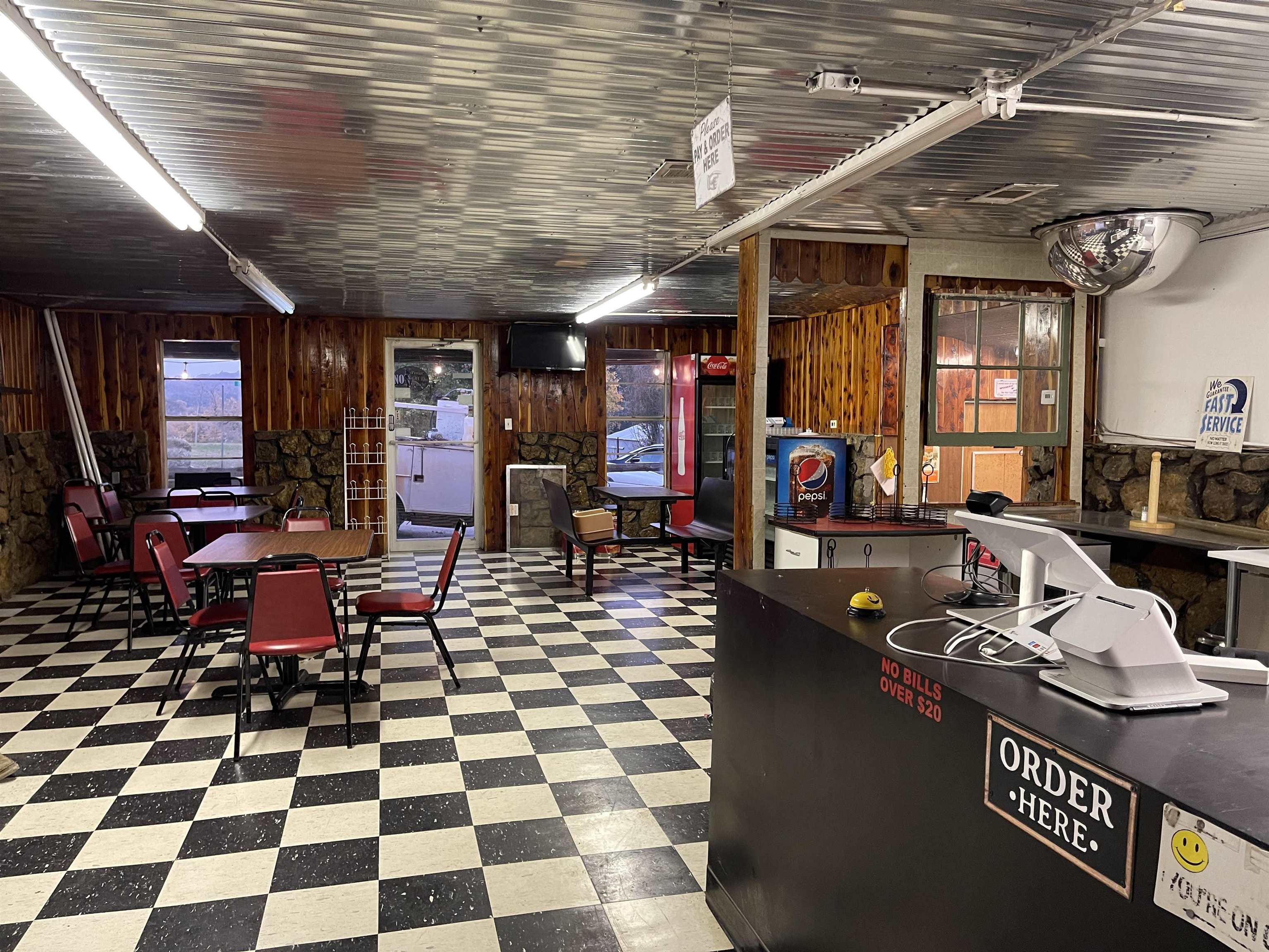 Ravenden Springs - Commercial Sale