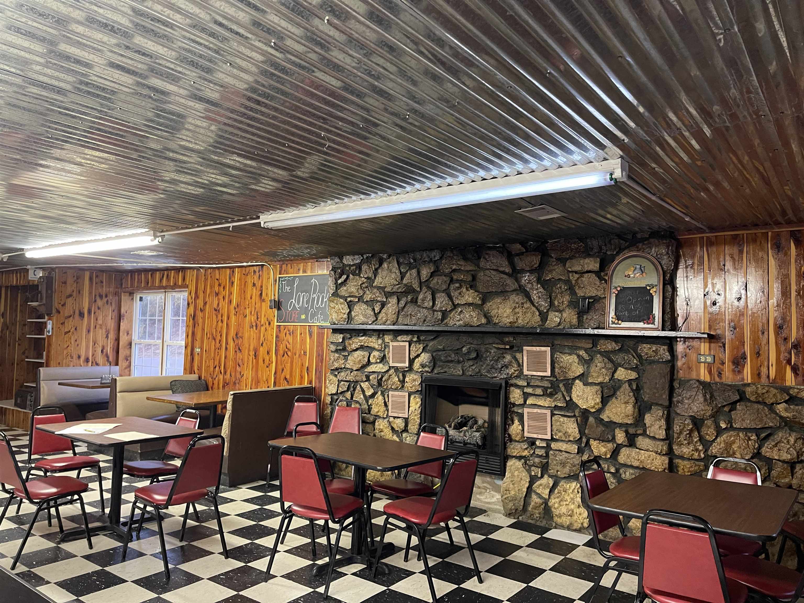 Ravenden Springs - Commercial Sale