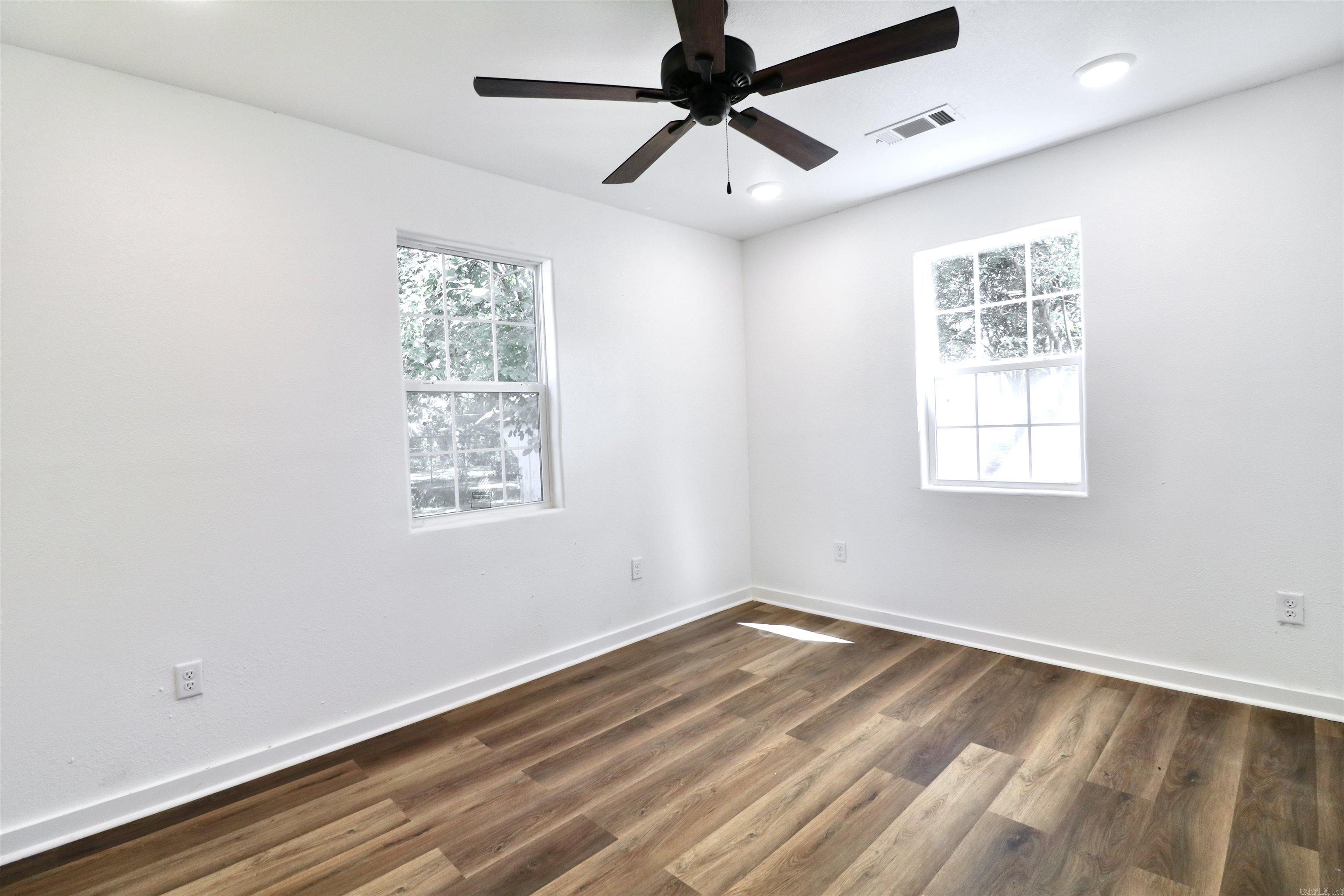 Cobb & Lee - Residential