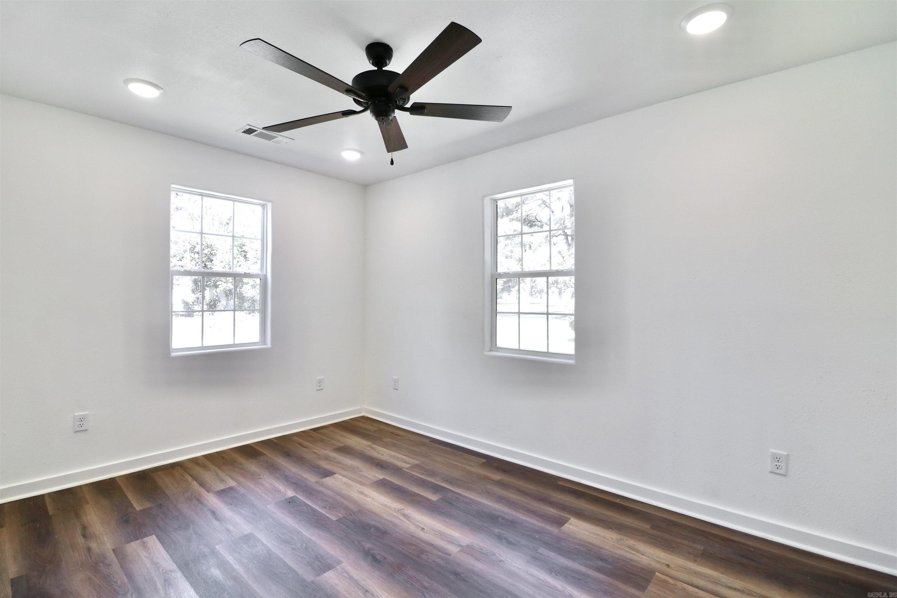 Cobb & Lee - Residential