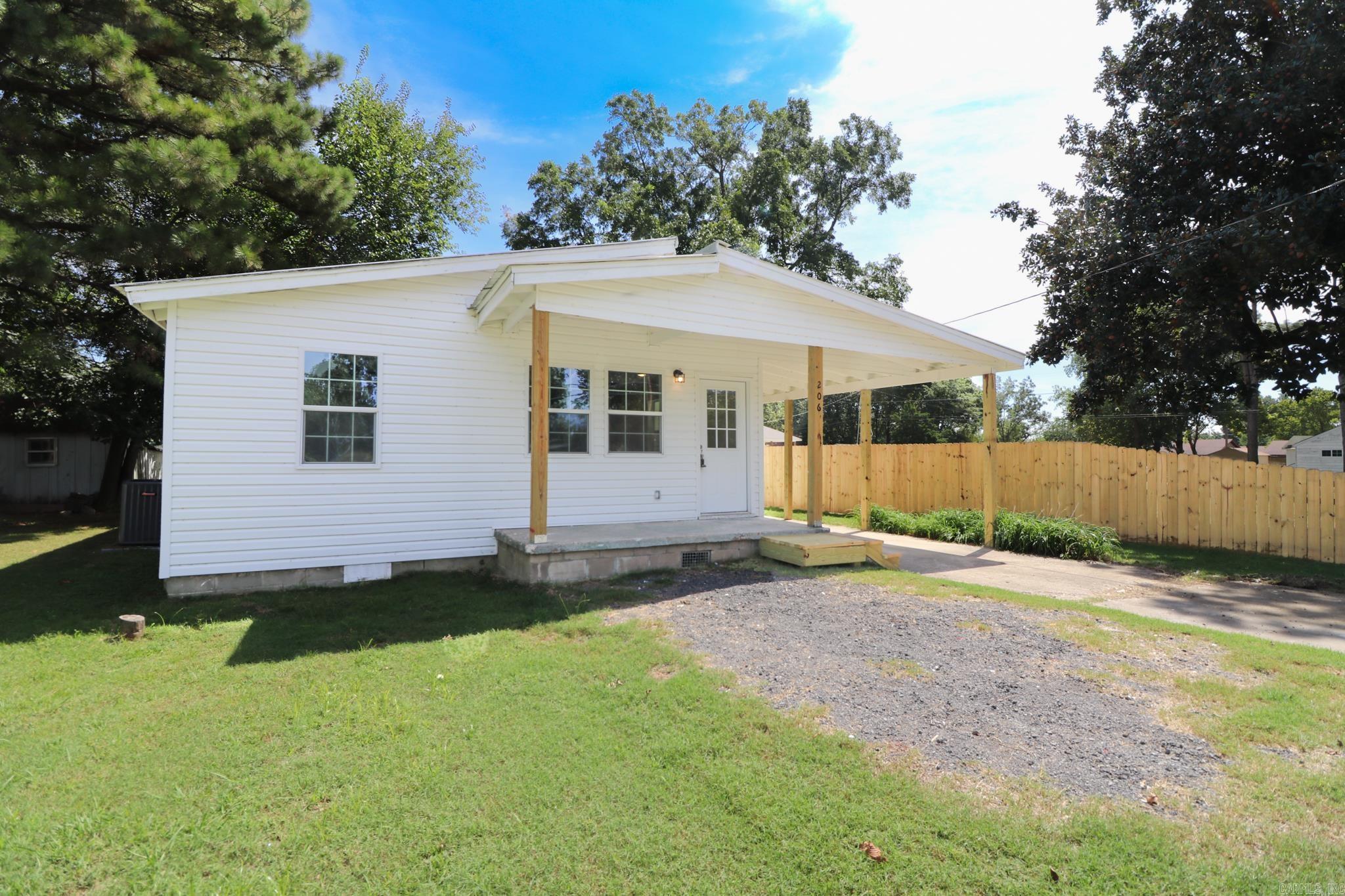 Cobb & Lee - Residential