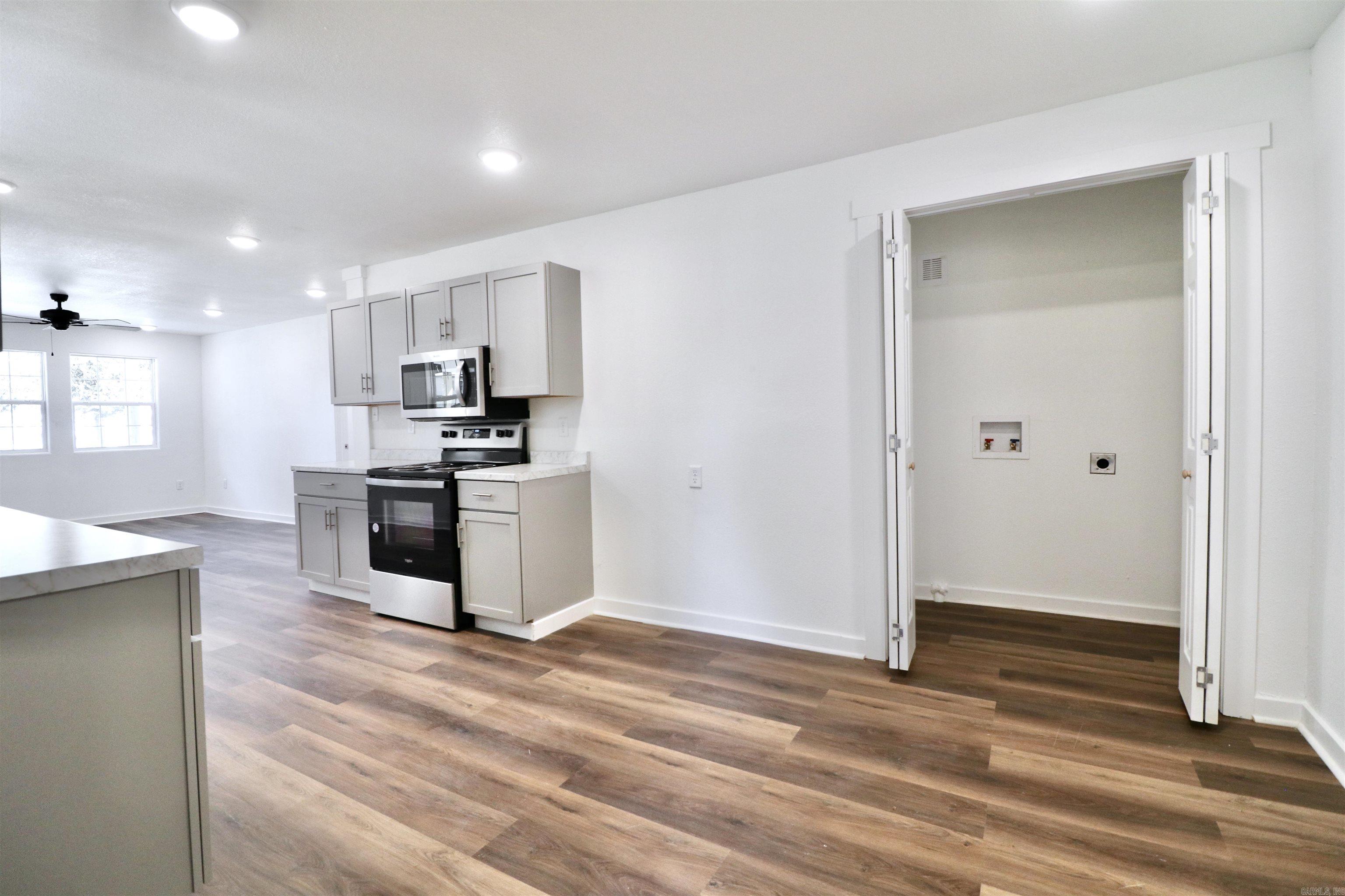 Cobb & Lee - Residential