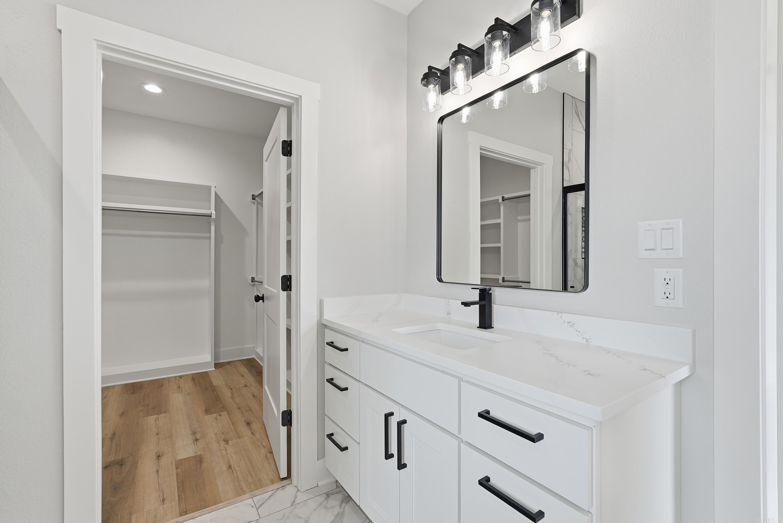 RIDGE VIEW - Residential