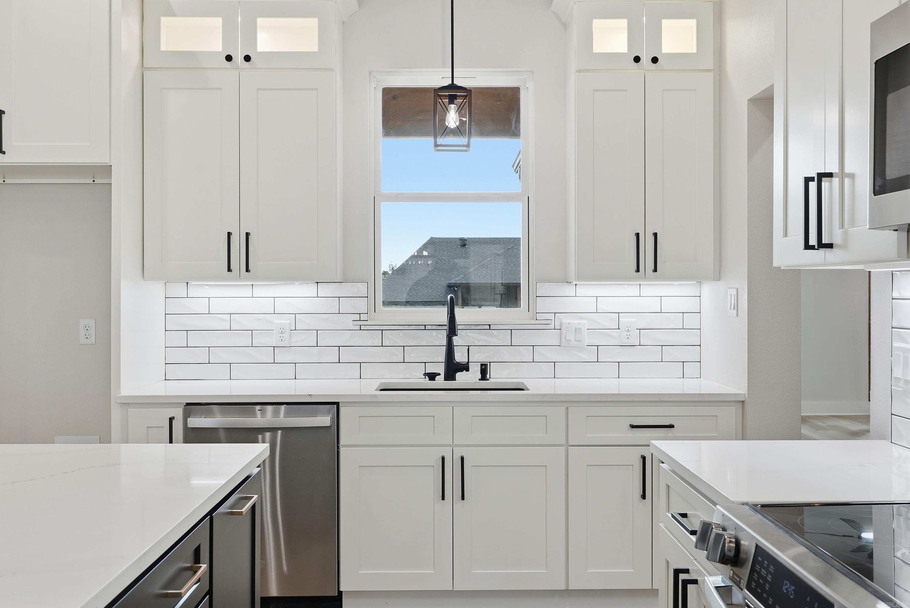 RIDGE VIEW - Residential