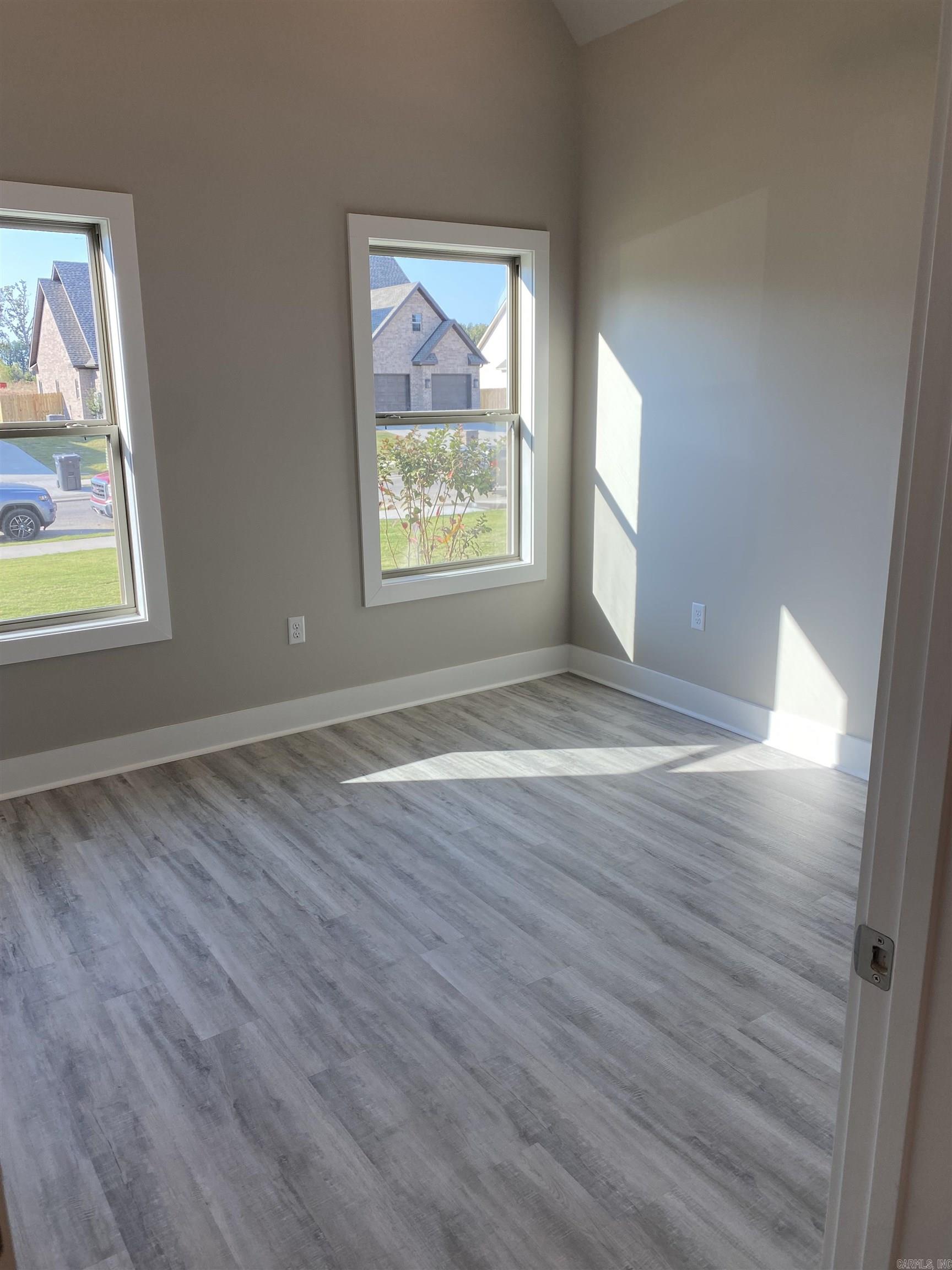 Lake Pointe Estates - Residential