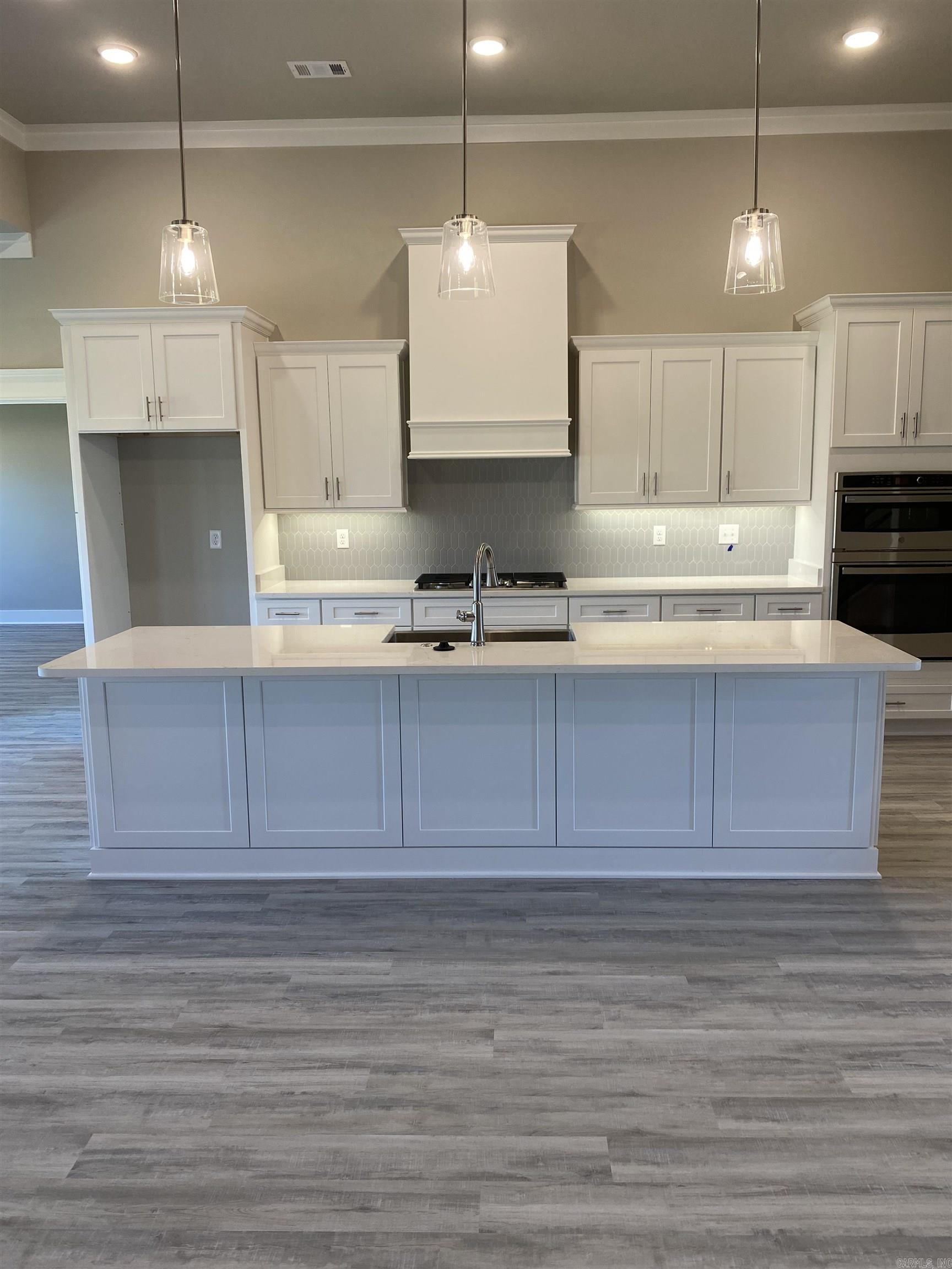 Lake Pointe Estates - Residential