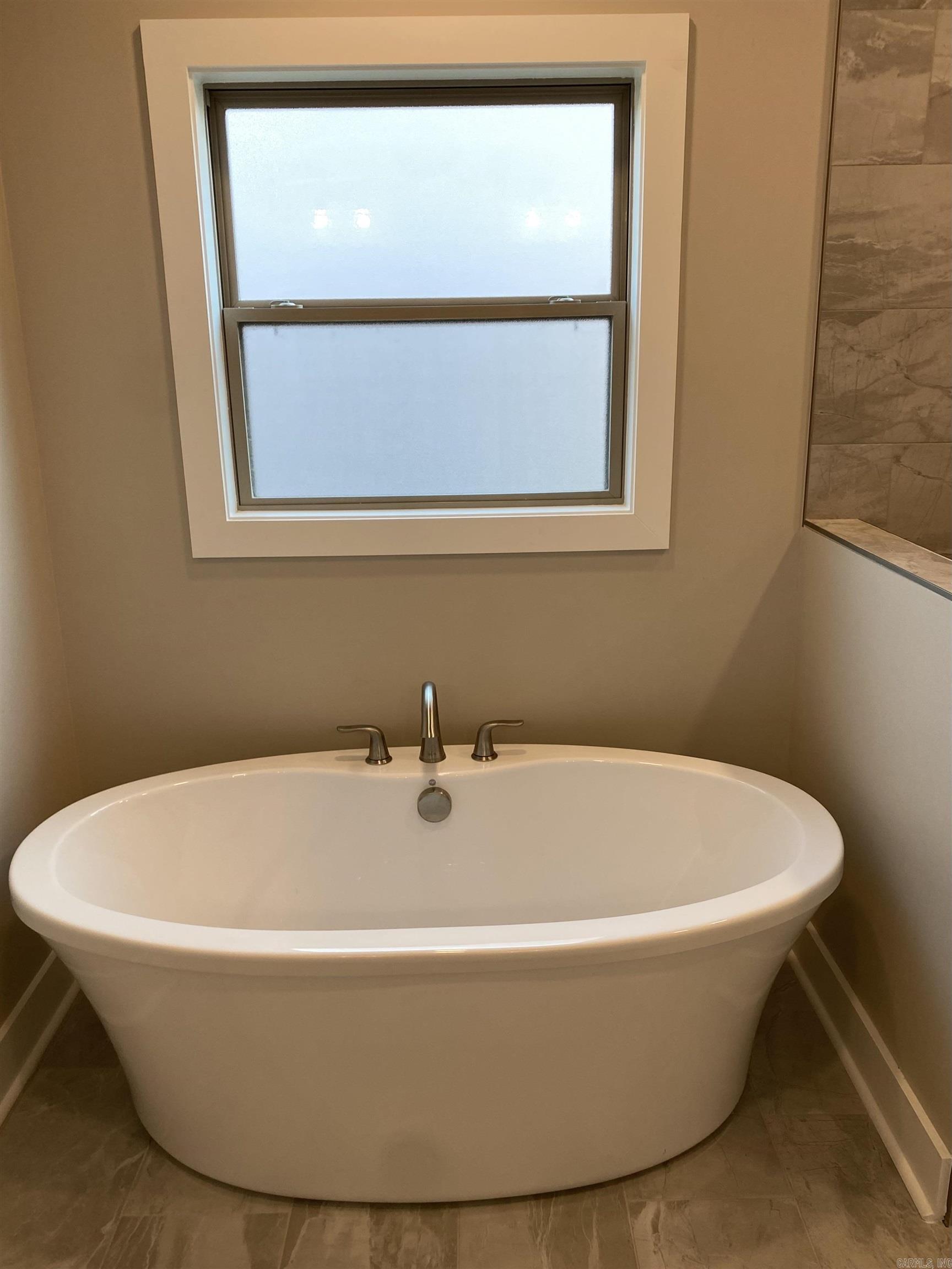 Lake Pointe Estates - Residential