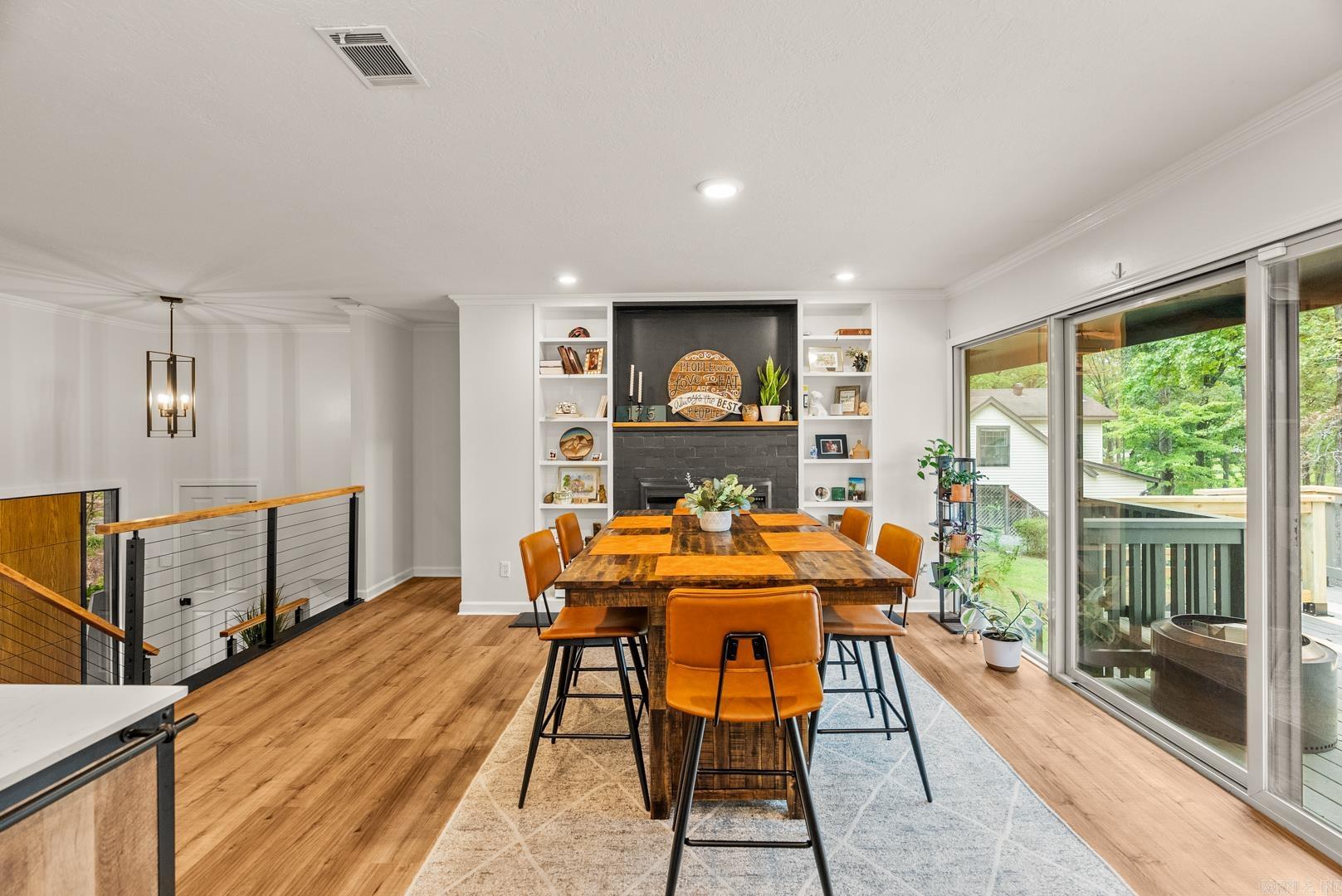 SPRING VALLEY MANOR - Residential