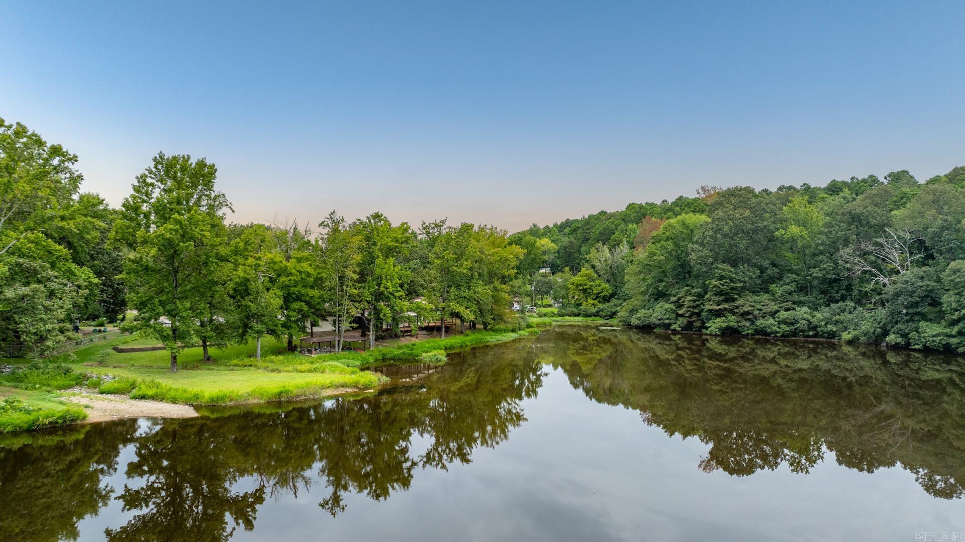 SPRING VALLEY MANOR - Residential