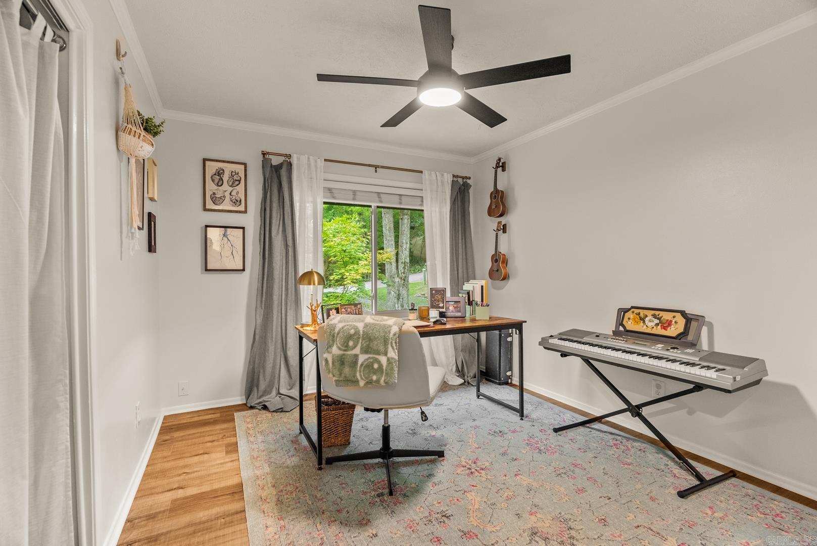 SPRING VALLEY MANOR - Residential