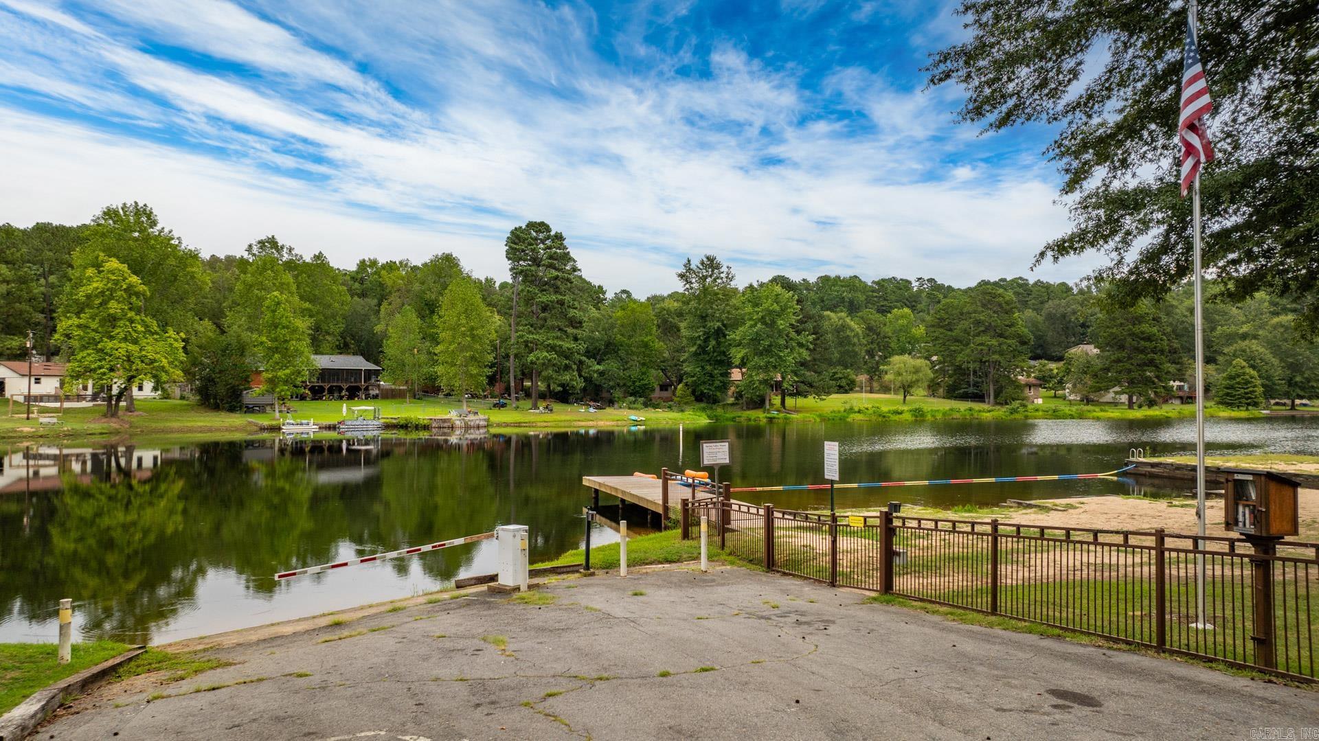 SPRING VALLEY MANOR - Residential