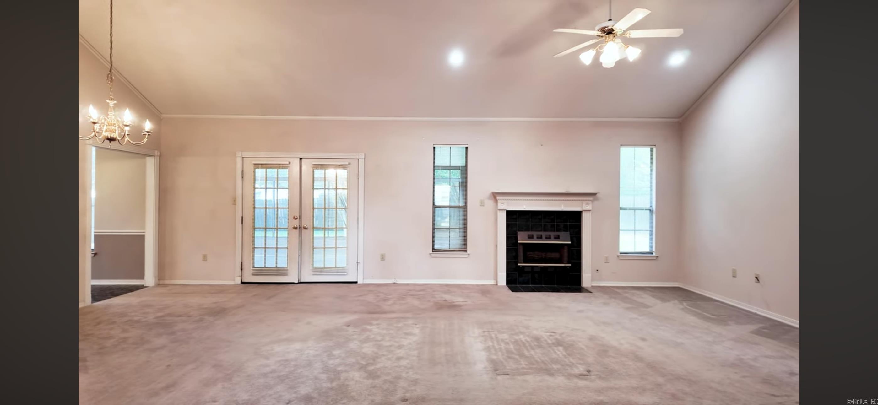CATHERINE PLACE - Residential