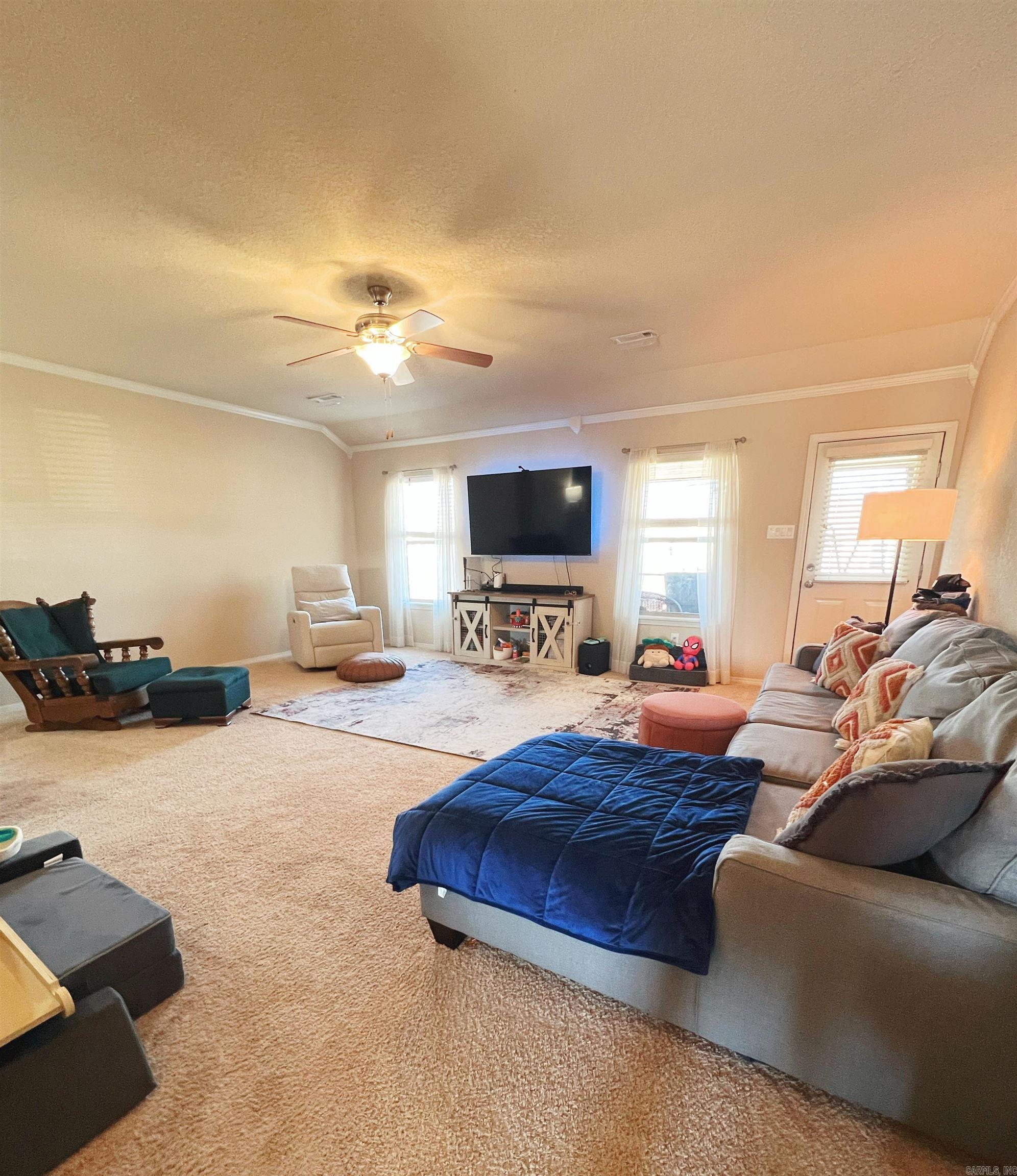 JUDE'S CROSSING - Residential