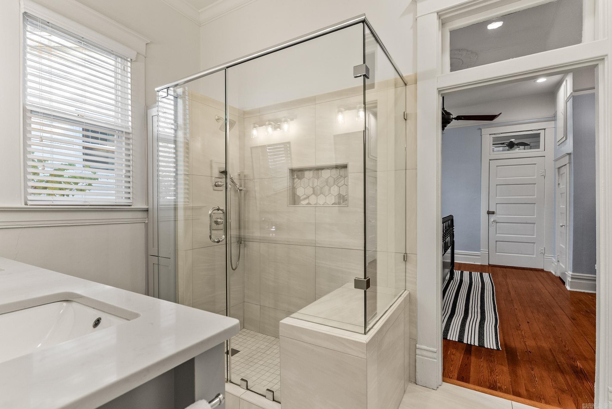 ELMHURST - Residential