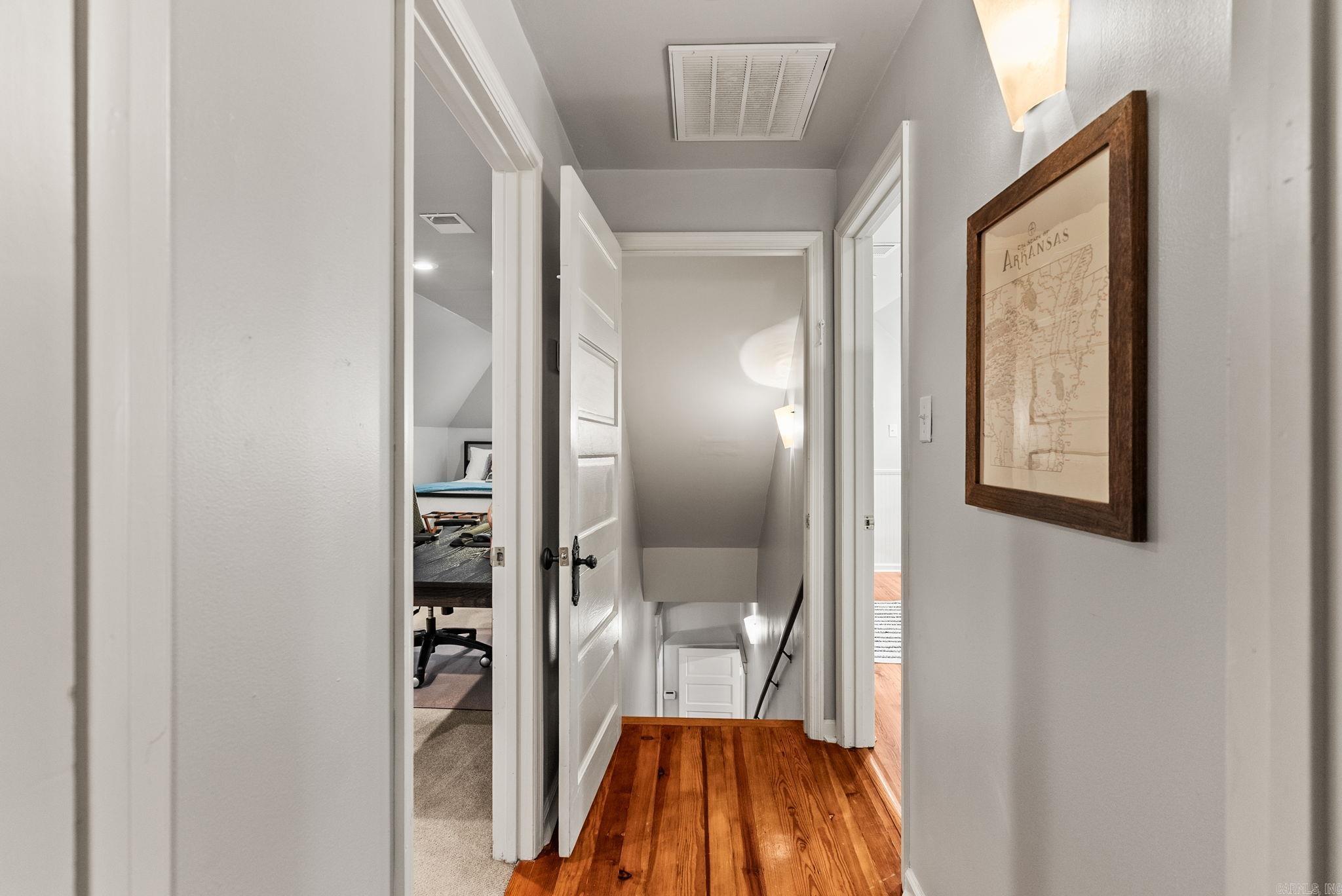 ELMHURST - Residential