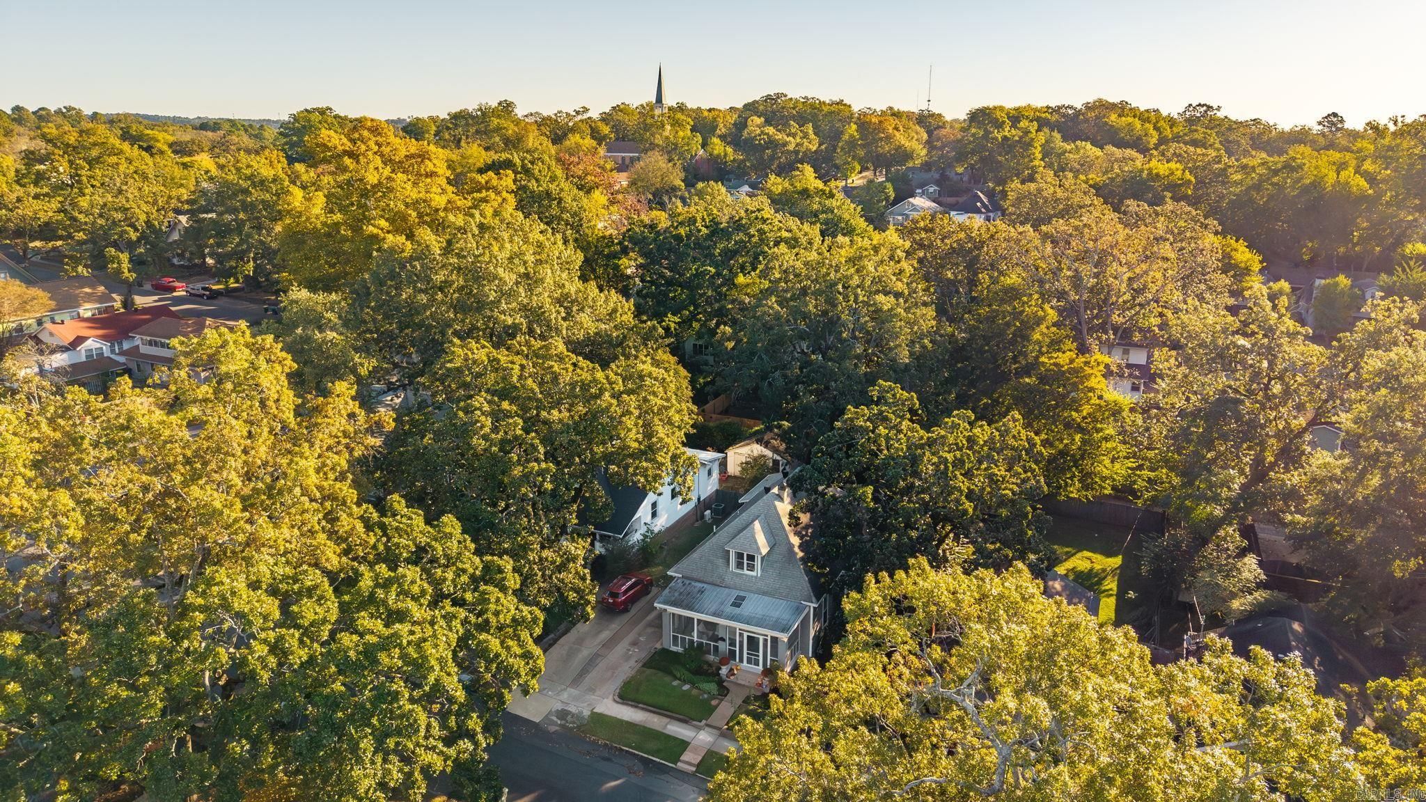 ELMHURST - Residential