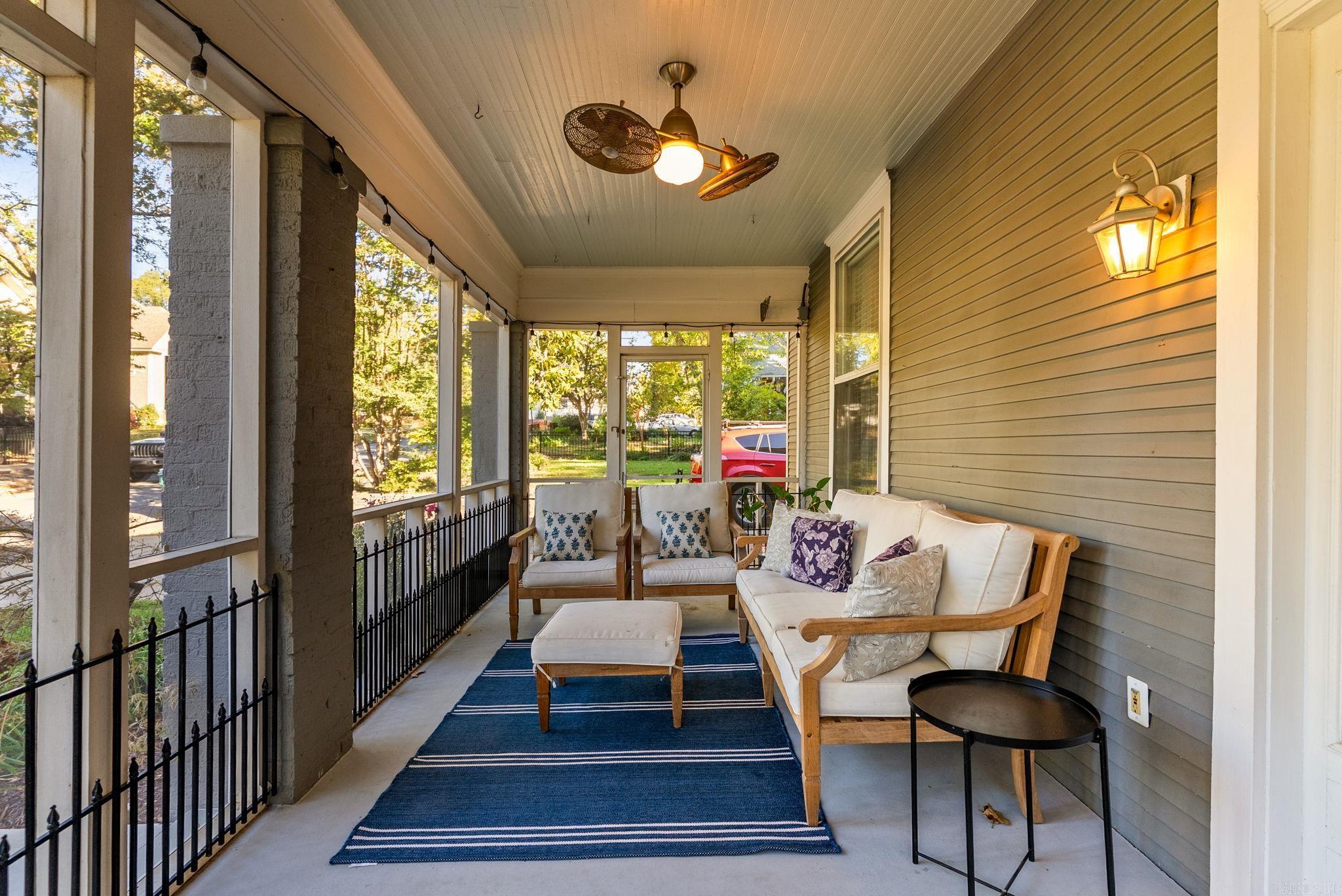 ELMHURST - Residential