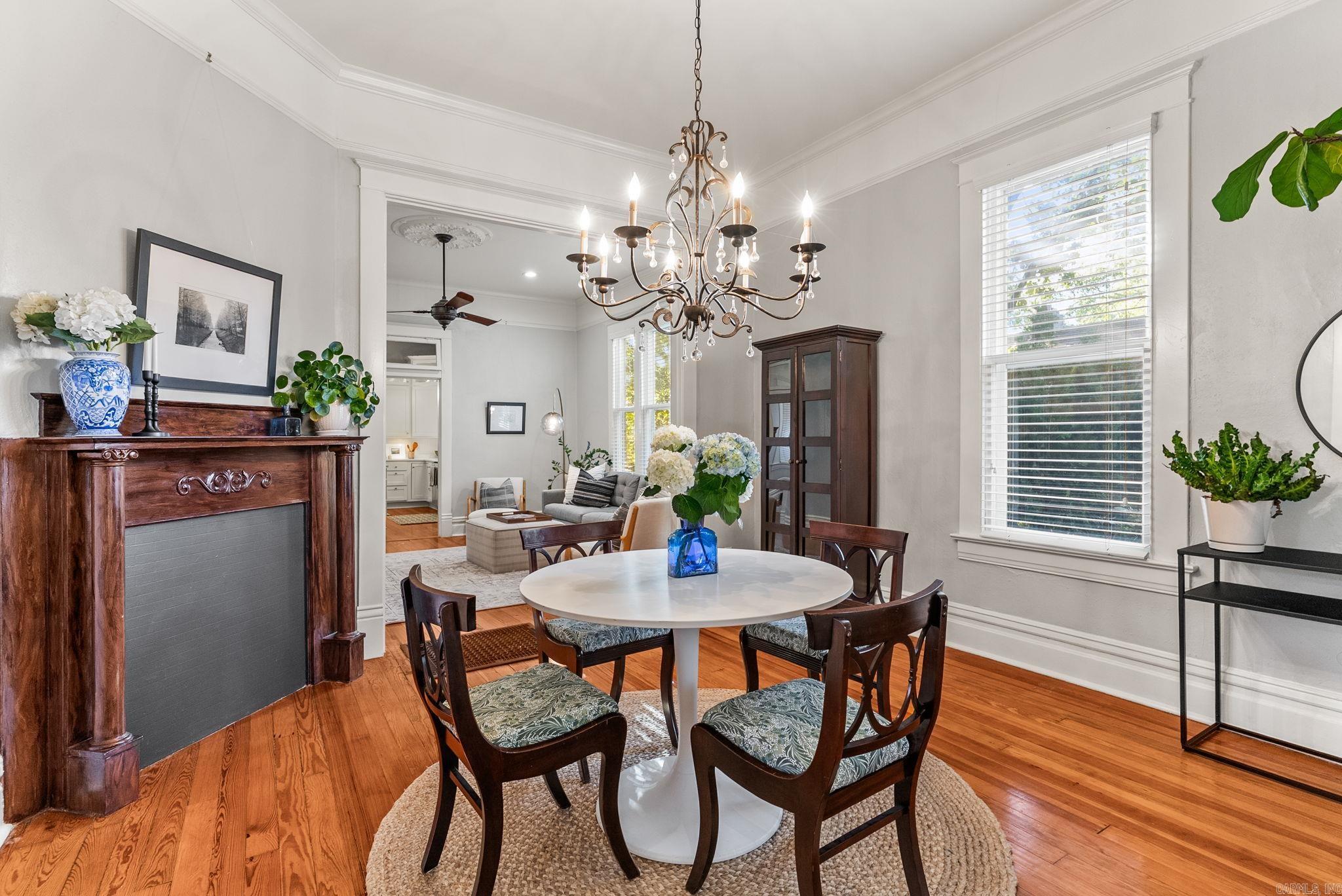 ELMHURST - Residential