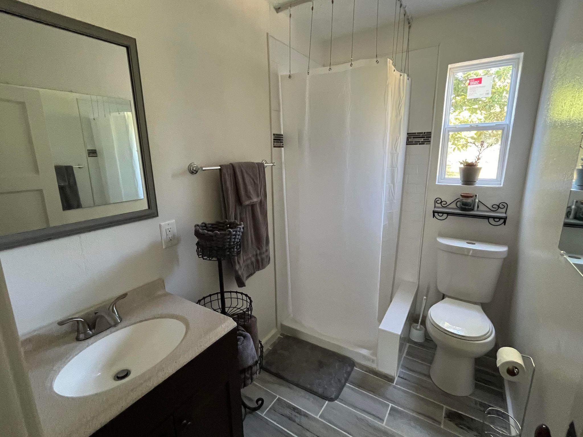 Mena Original - Residential