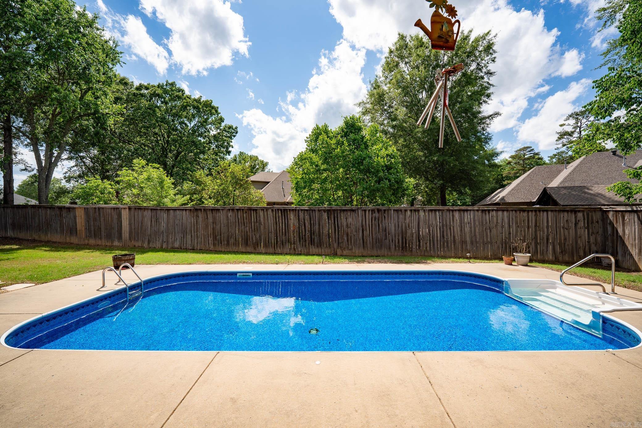 FIELDSTONE - Residential