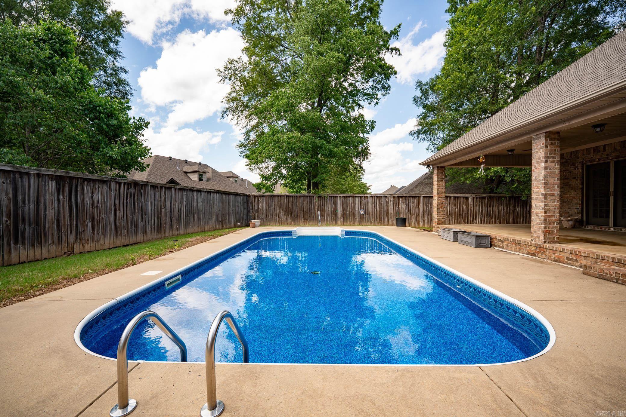 FIELDSTONE - Residential