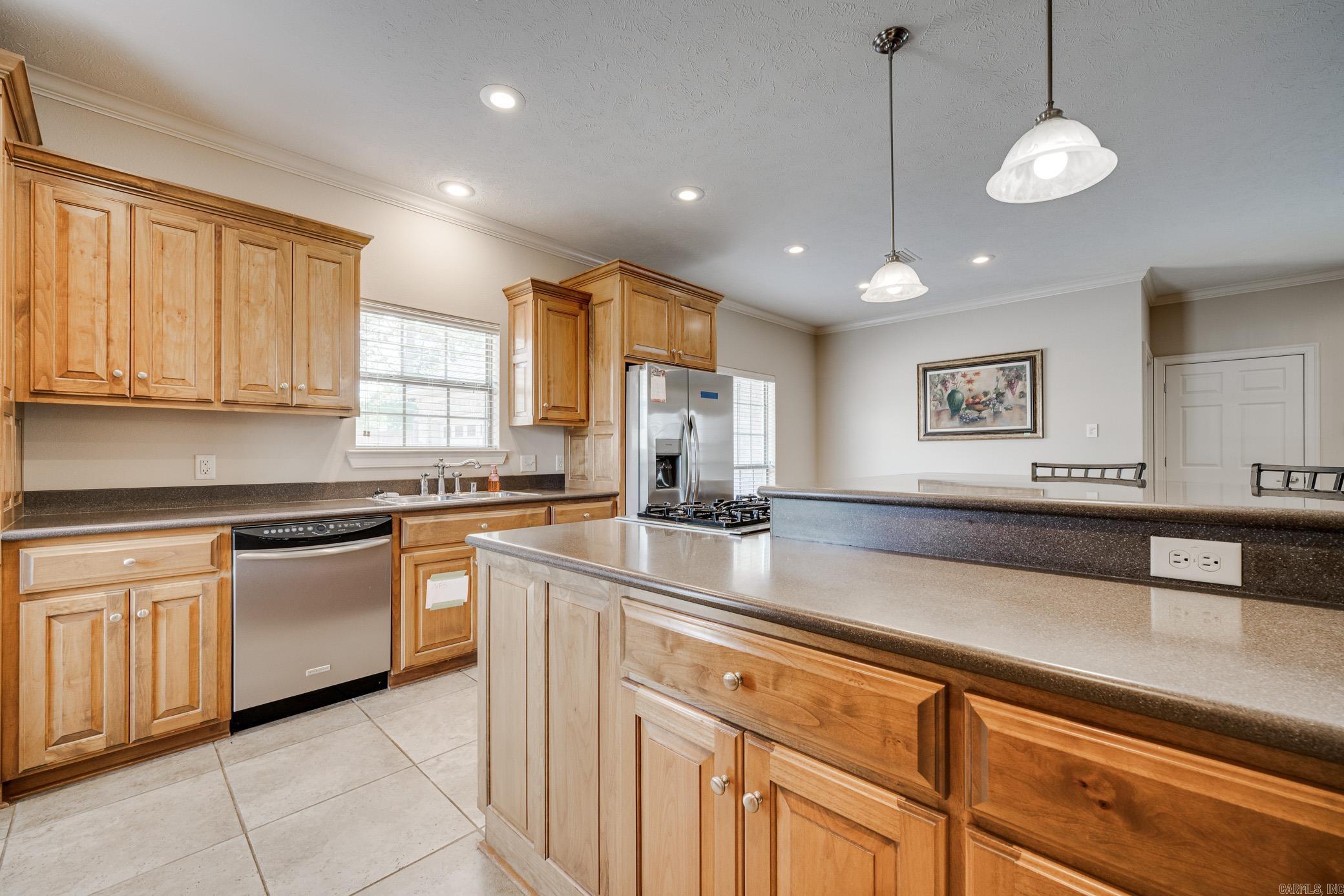 FIELDSTONE - Residential