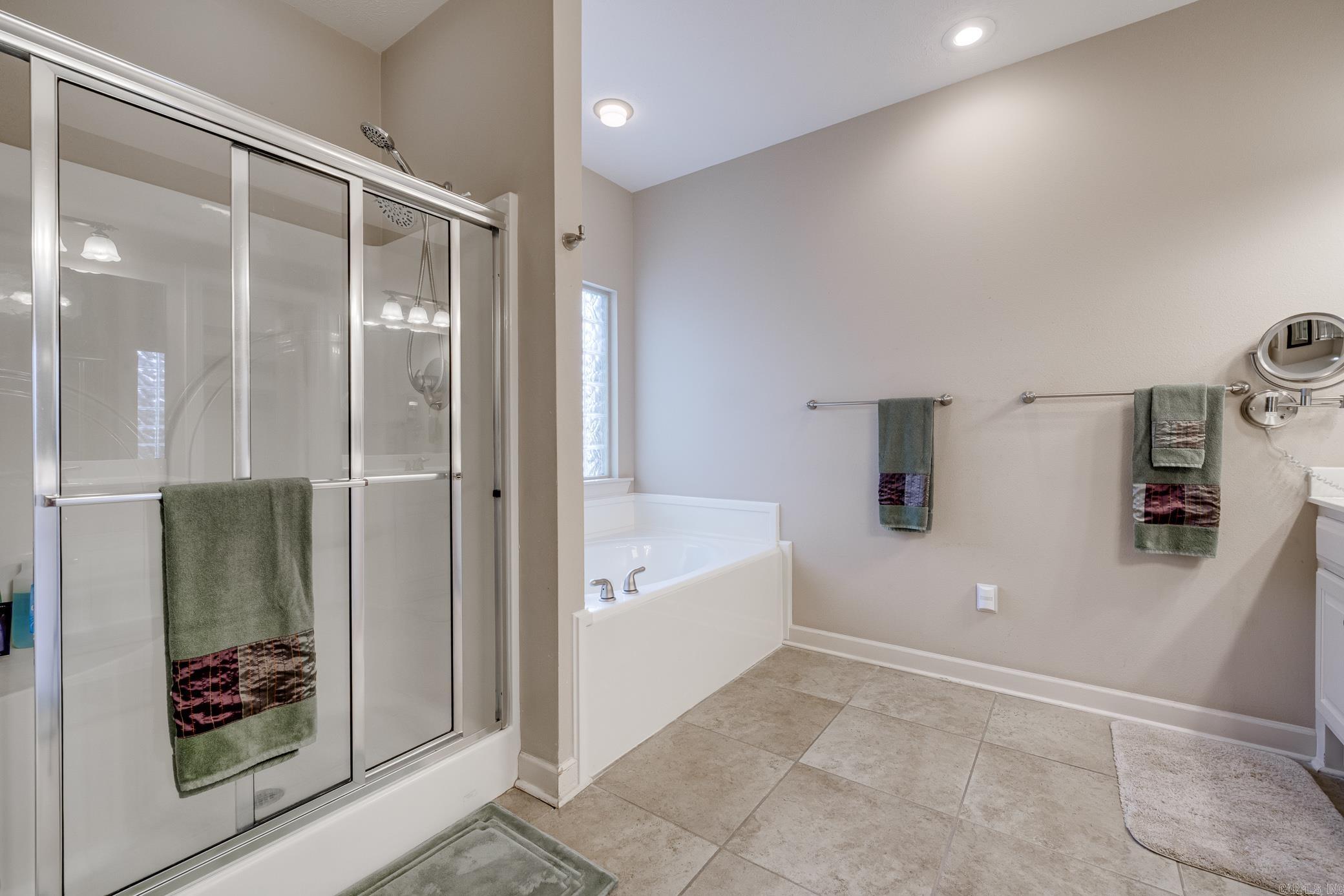 FIELDSTONE - Residential