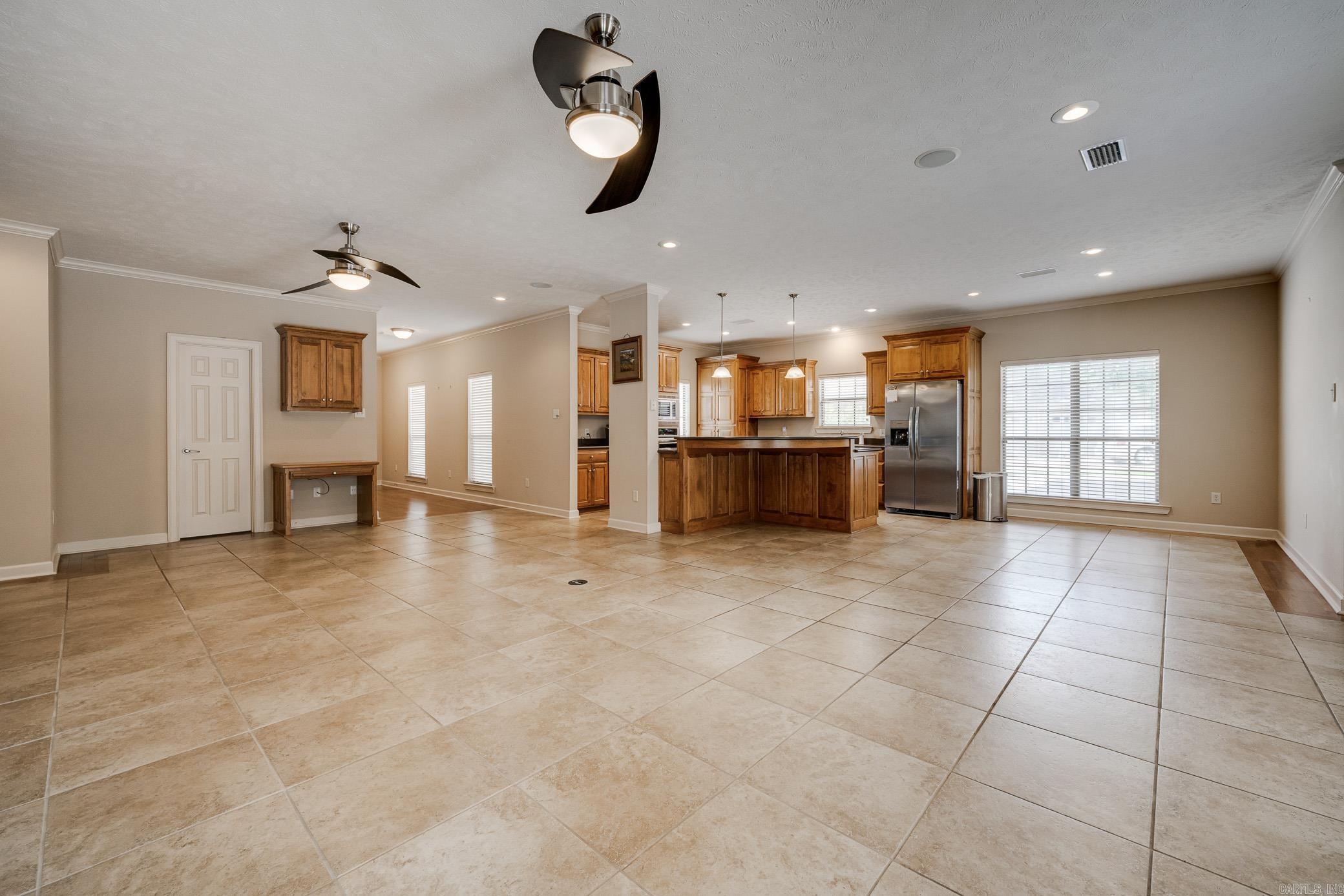 FIELDSTONE - Residential