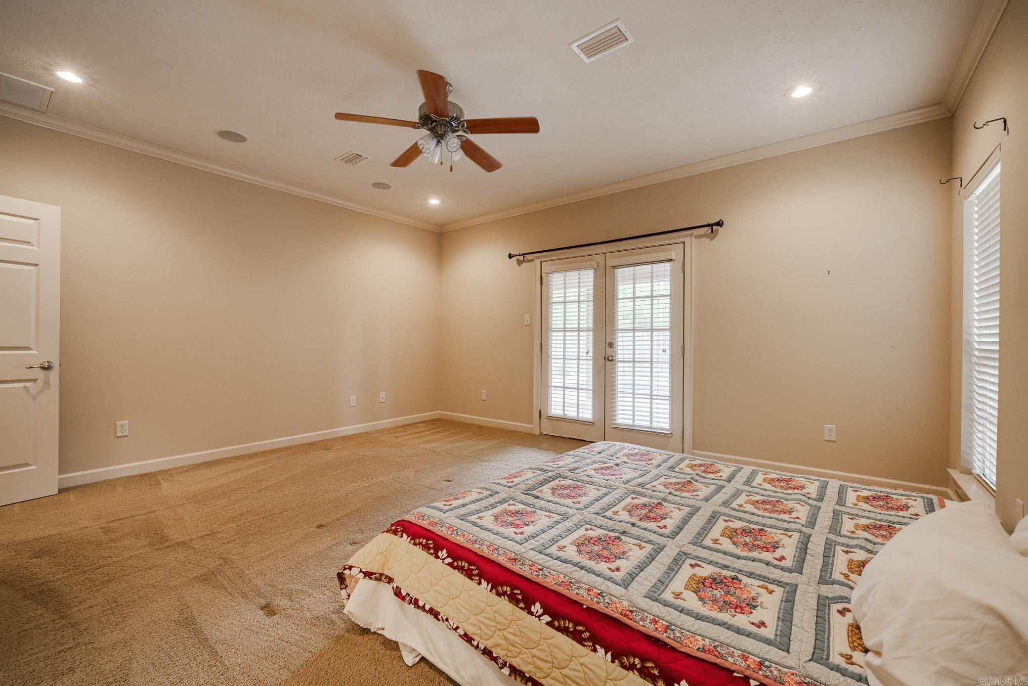 FIELDSTONE - Residential