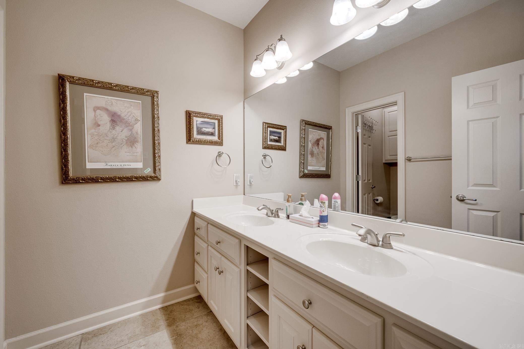 FIELDSTONE - Residential