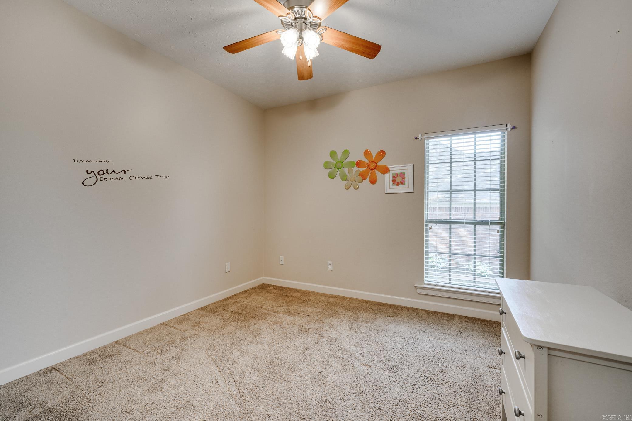 FIELDSTONE - Residential