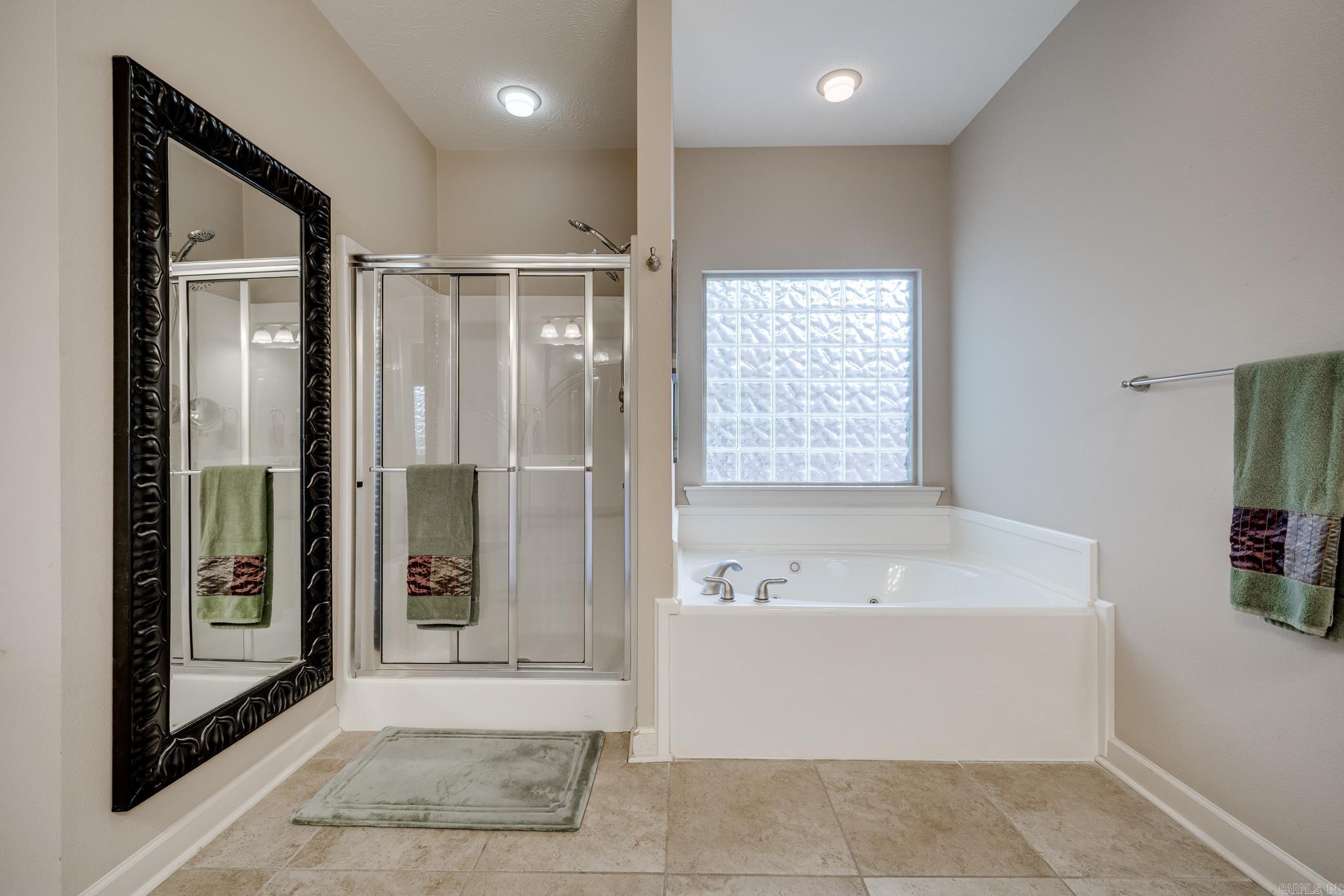 FIELDSTONE - Residential