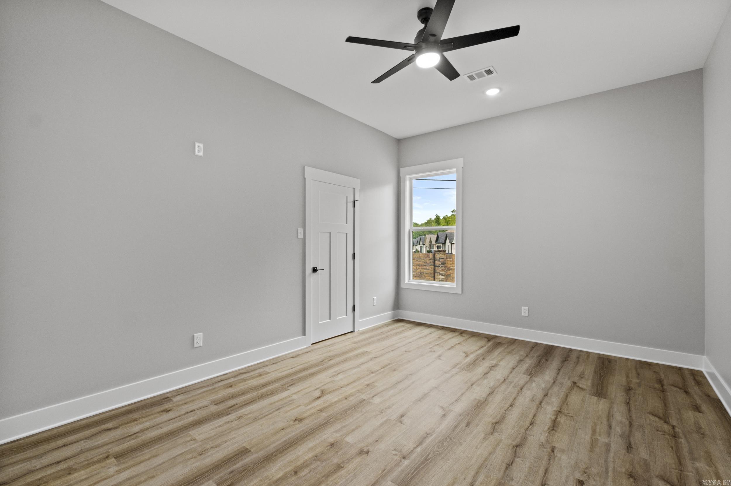 ST CHARLES PLACE - Residential