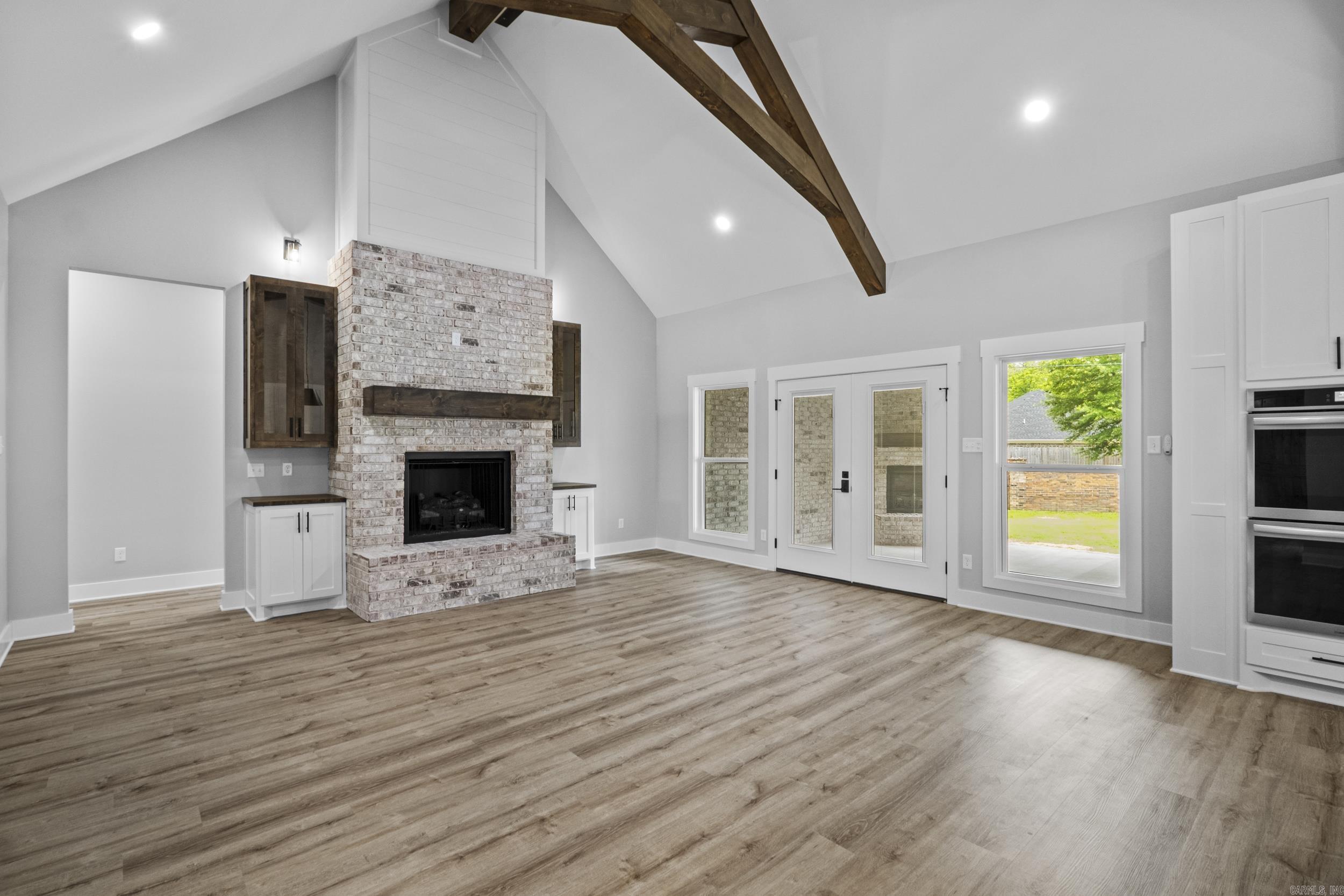 ST CHARLES PLACE - Residential
