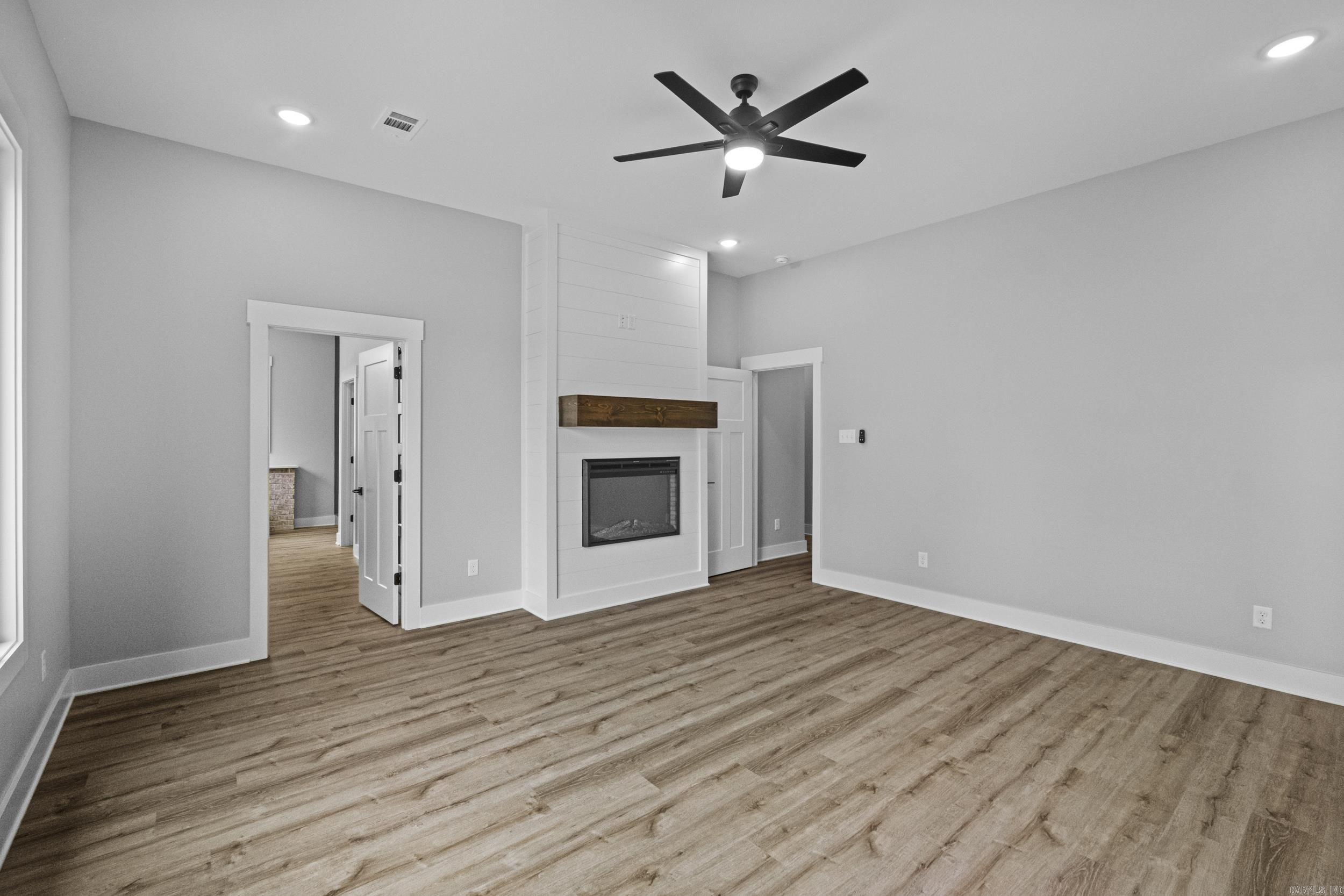 ST CHARLES PLACE - Residential