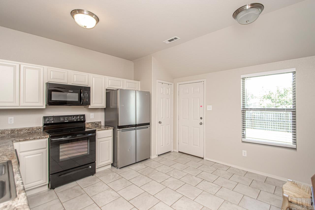 STONEHENGE PLACE - Residential