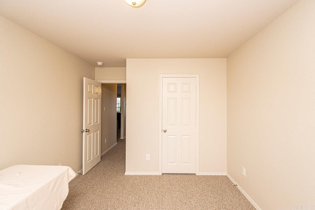 STONEHENGE PLACE - Residential