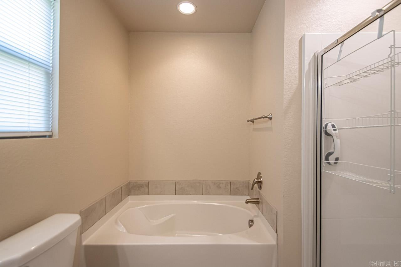 STONEHENGE PLACE - Residential